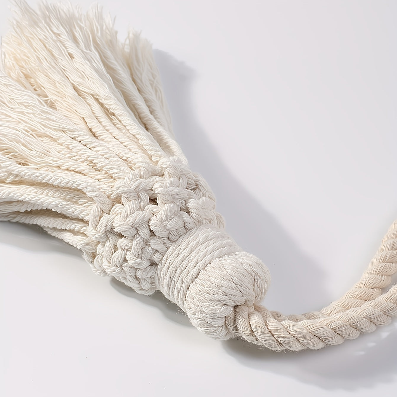 Set of 2 Hand-Woven Curtain Tiebacks with Tassel Decoration for Bedroom Living Room