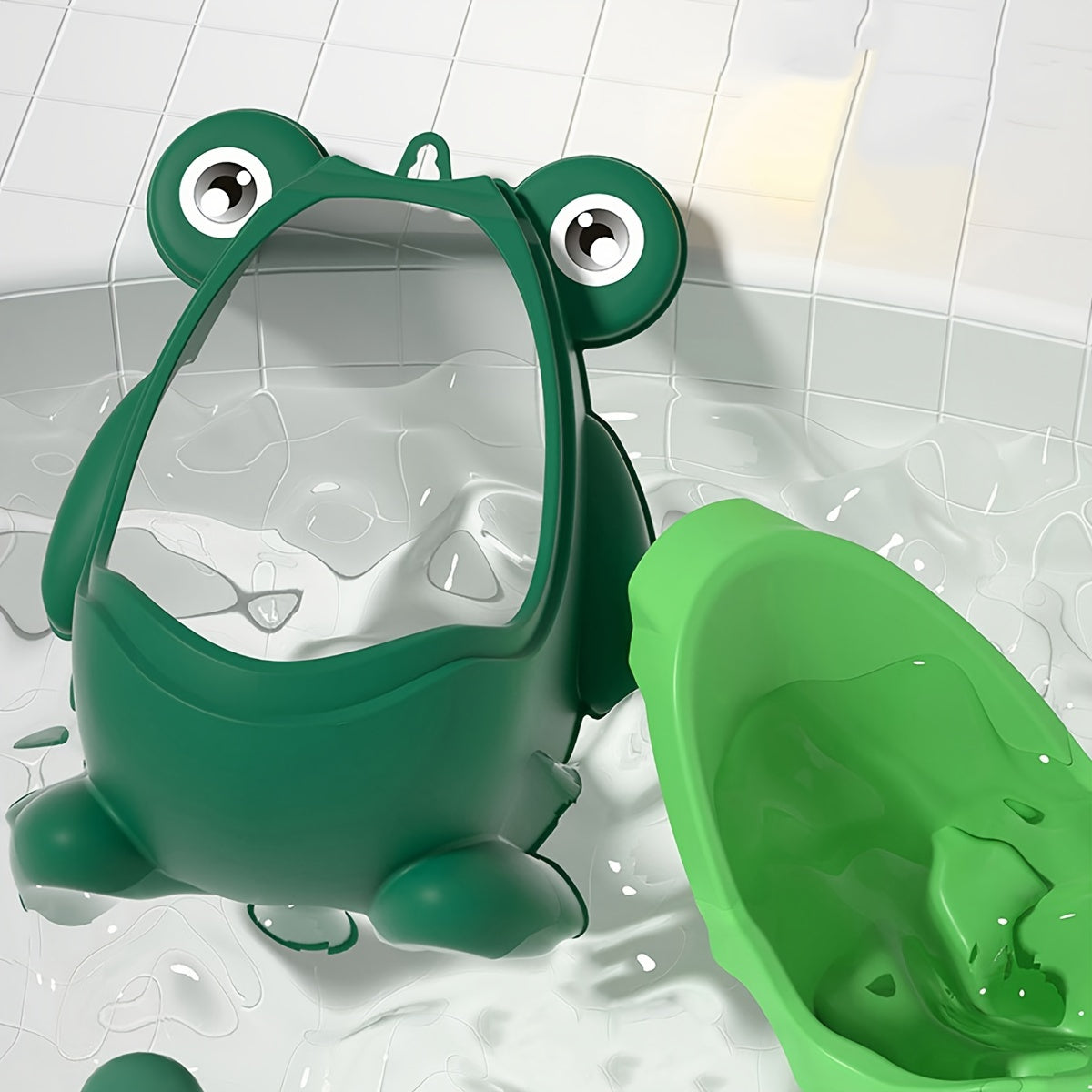 Children's Frog Urinal for Boys, Toilet Training, Hanging and Standing Use