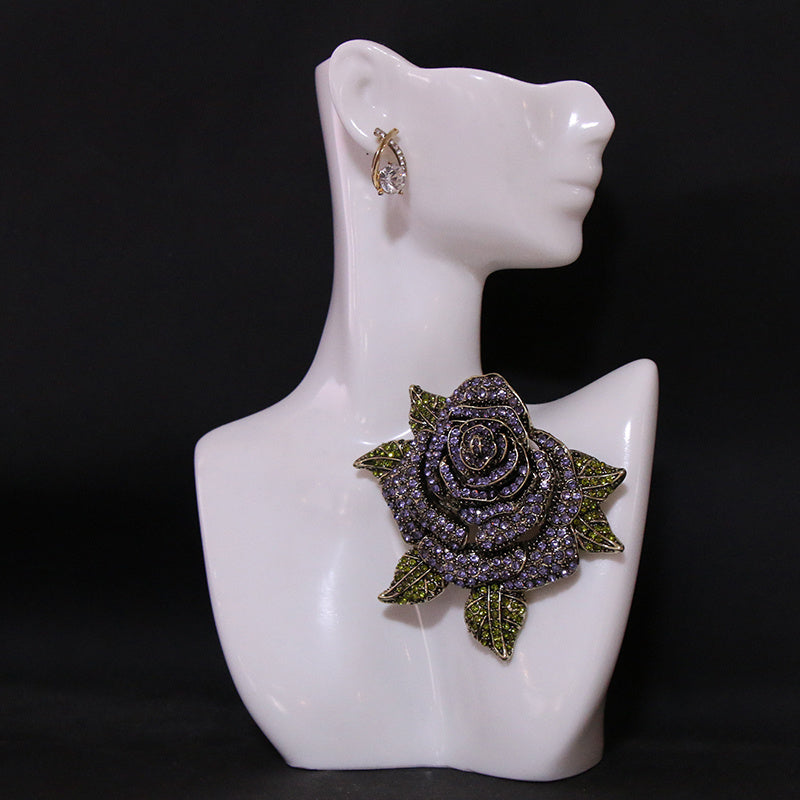 Elegant Green Leaf Rose Flower Brooch Pin with Rhinestones for Women