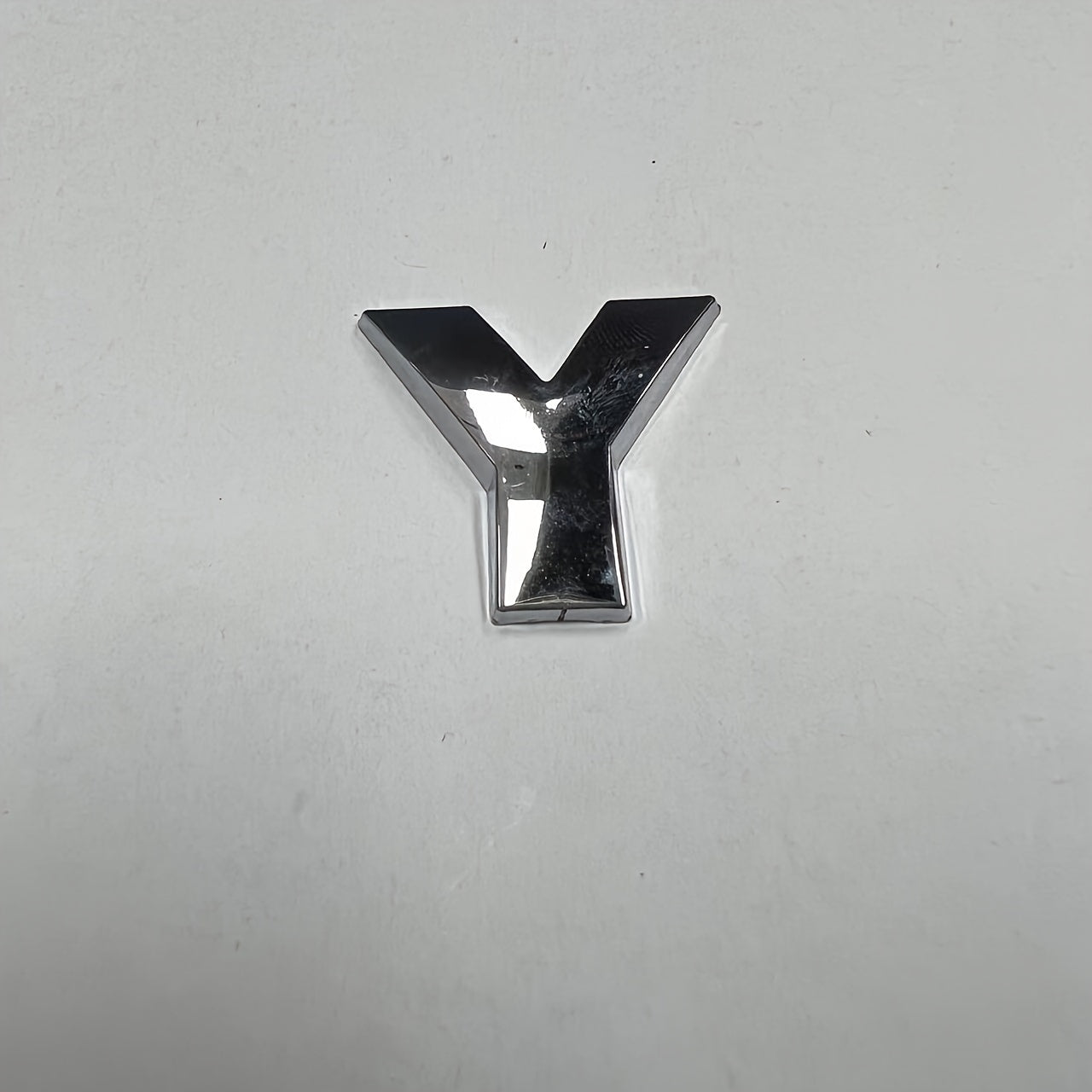 Pegatina para coche con letras y números 3D, emblema dorado y plateado, insignia trasera