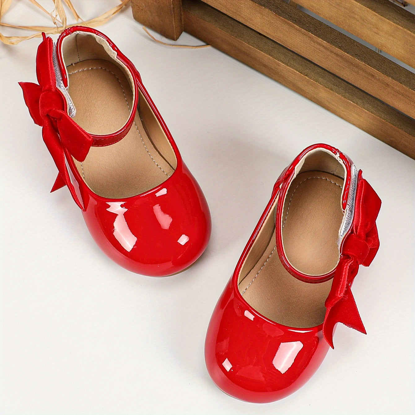 Girls' Casual Mary Jane Shoes with Bow, Lightweight PU, TPR Sole, Adjustable Strap