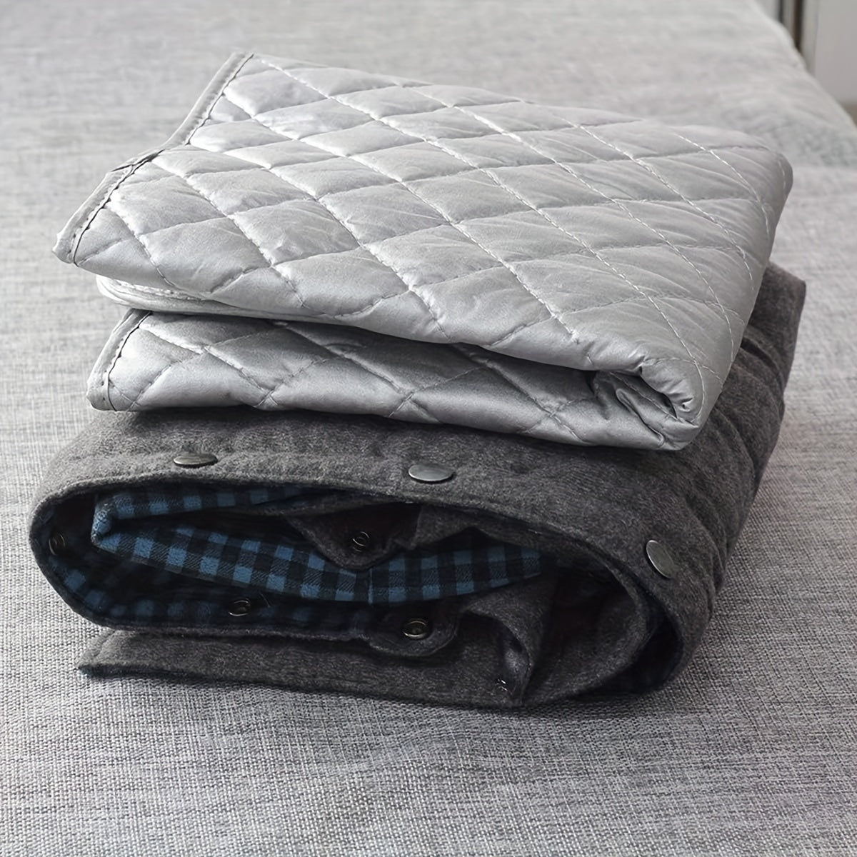 Foldable Ironing Mat for Countertops and Travel, Portable Ironing Pad for Clothes and Blankets