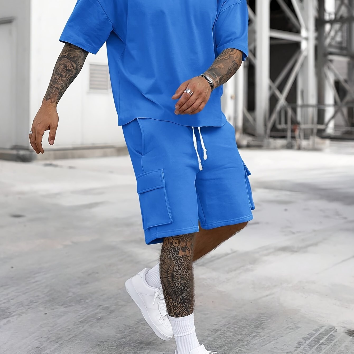 Men's Polyester Casual Sportswear Set T-Shirt and Drawstring Shorts with Pockets