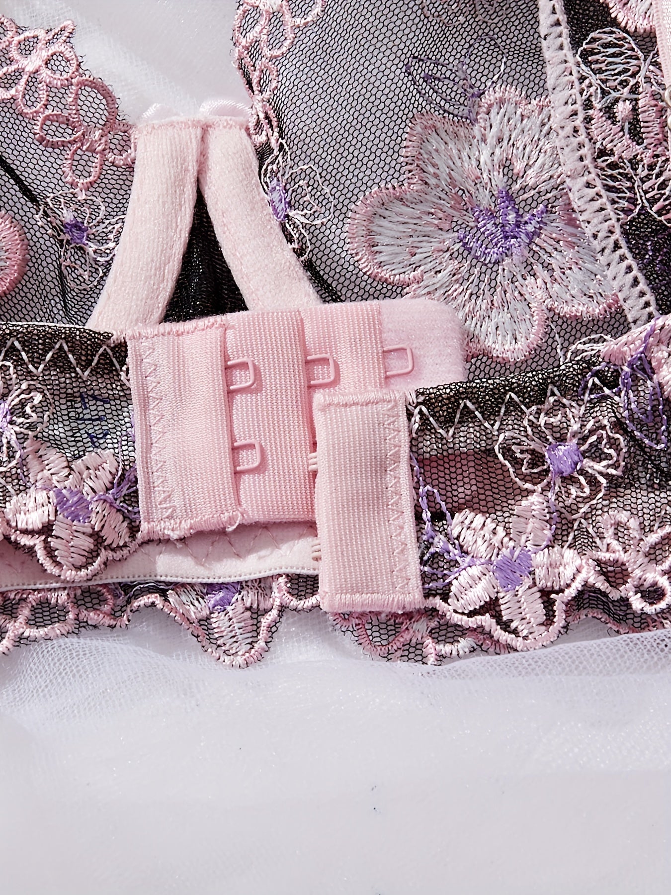 Conjunto de lencería de encaje para mujer con colección de sujetador y braga de algodón suave