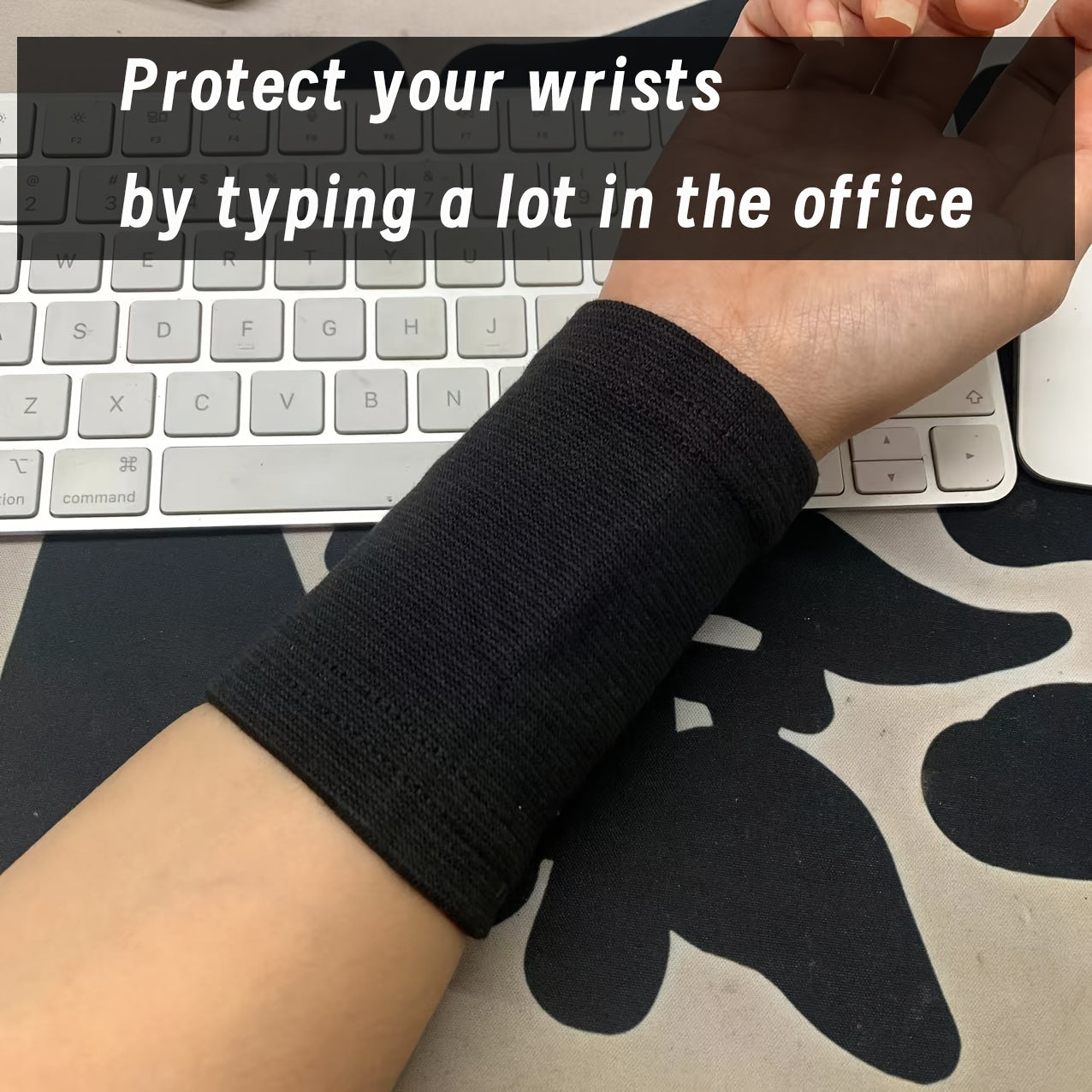 Unisex Breathable Sweat-Absorbent Wrist Compression Sleeve Joint Support