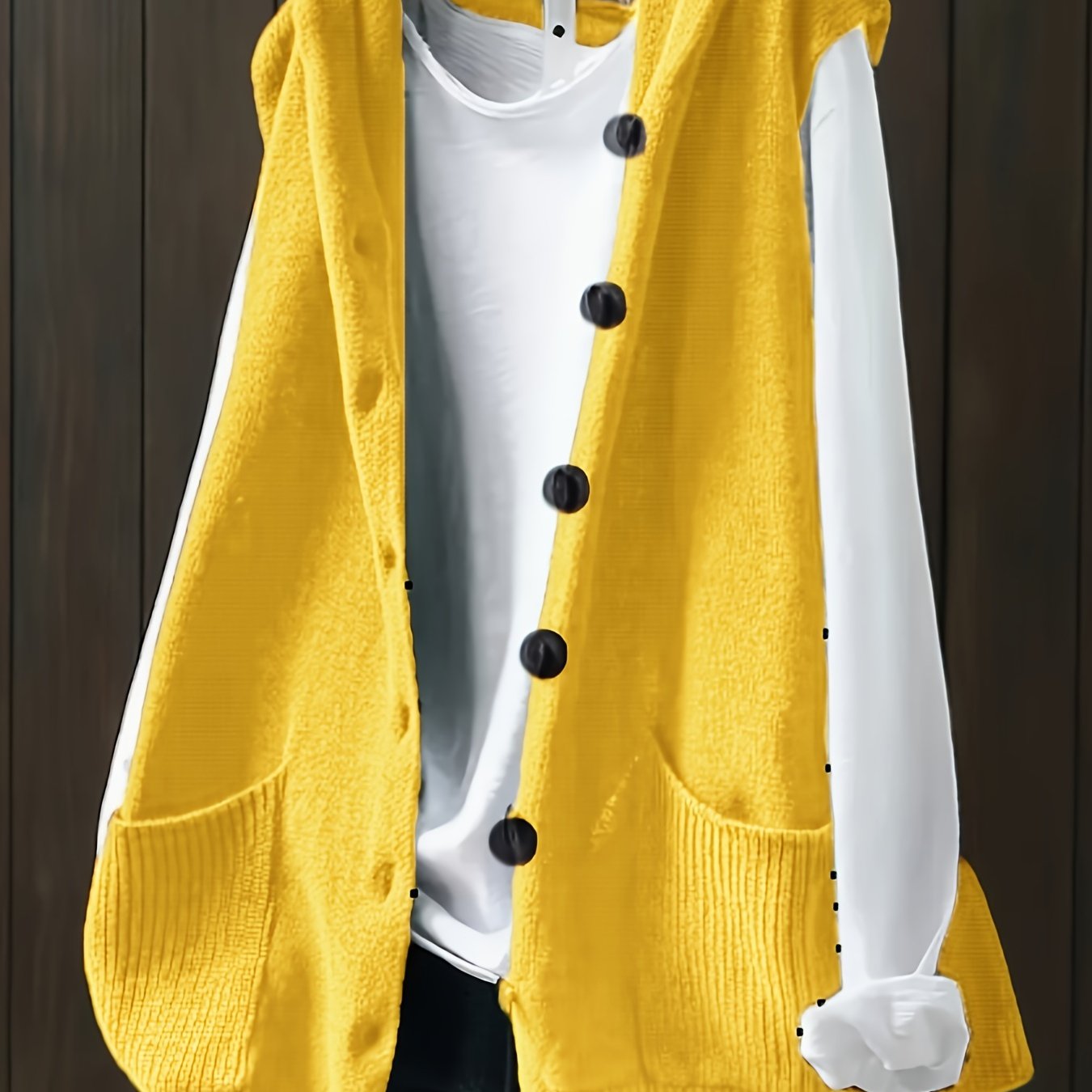 Plus Size Women's Sleeveless Cardigan Vest Solid Color Front Buttons Fall Casual