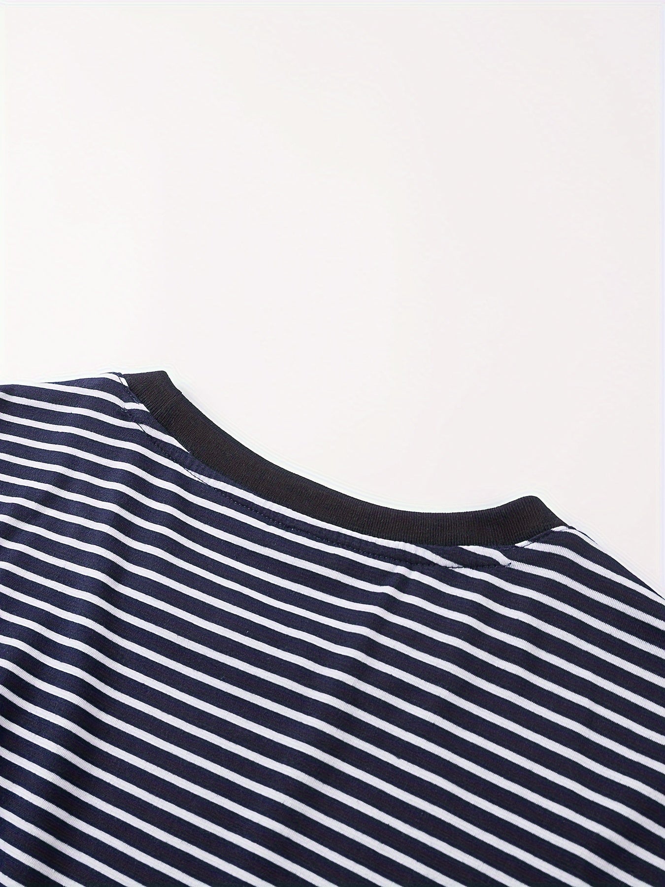 Camiseta de manga corta de cuello redondo a rayas casual para hombre, poliéster y spandex, ropa de verano