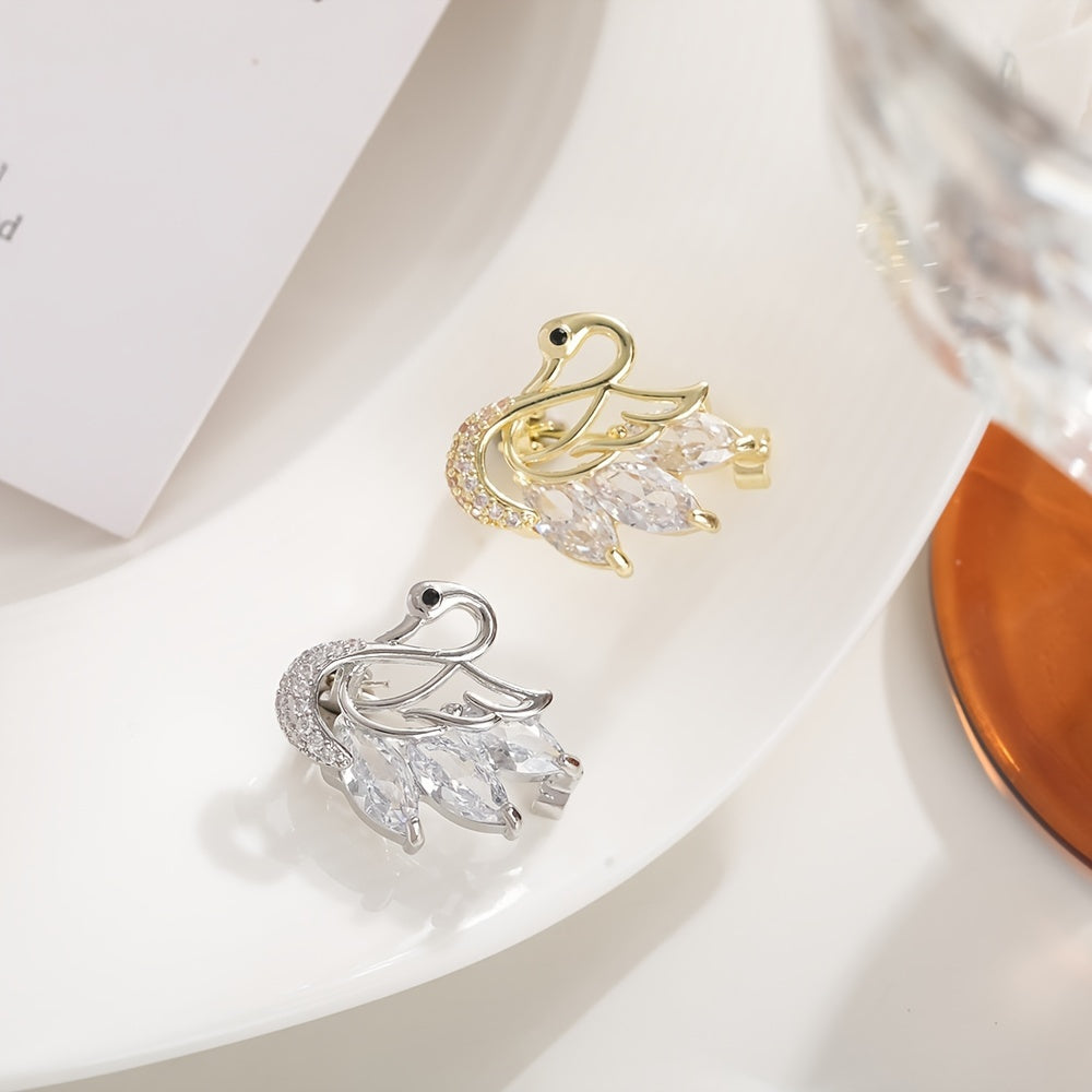 Elegant Swan Brooch Jewelry for Women Stylish Fashion Accessory Gift