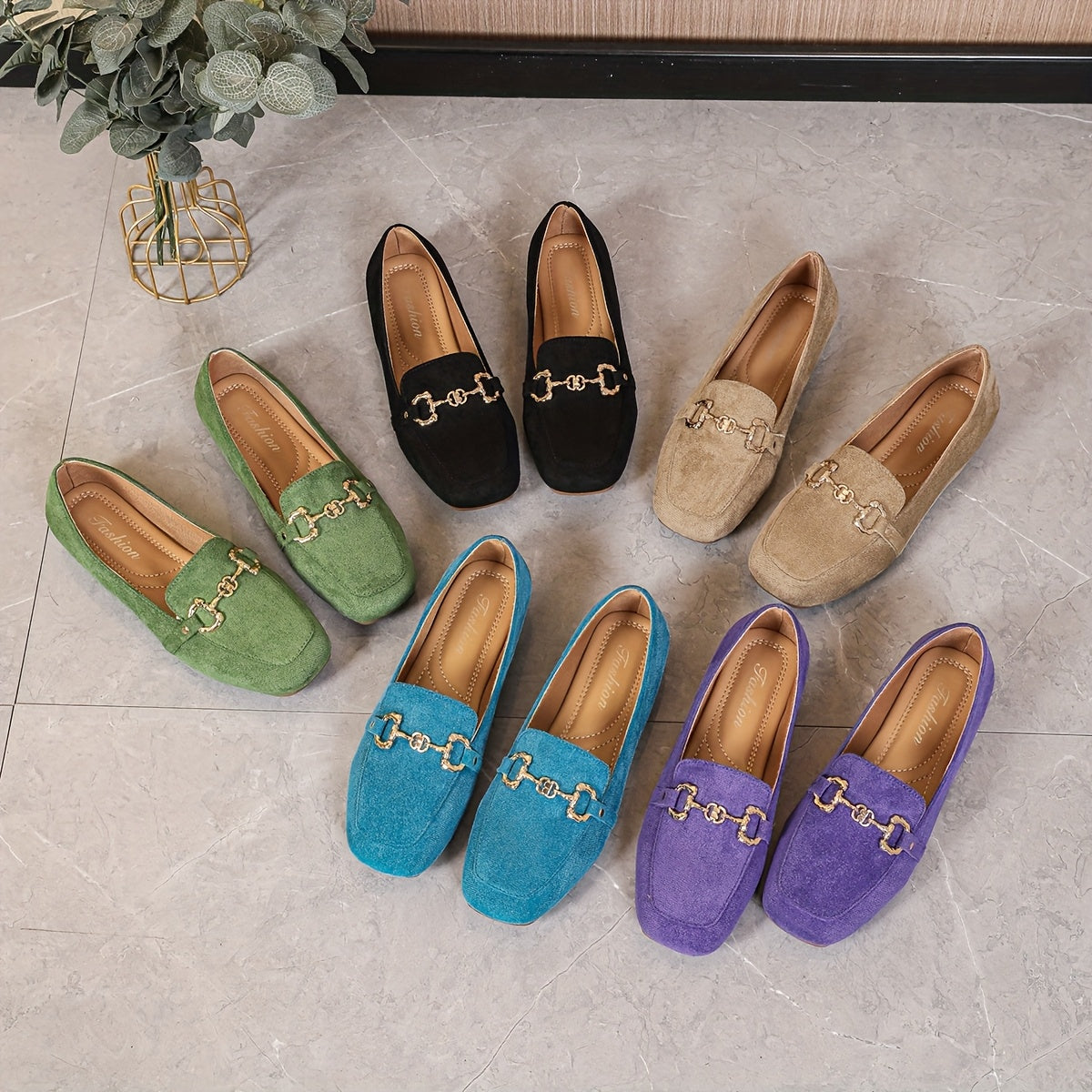 Women's Fleece Flat Moccasin Loafers Slip-On Casual Shoes for All Seasons