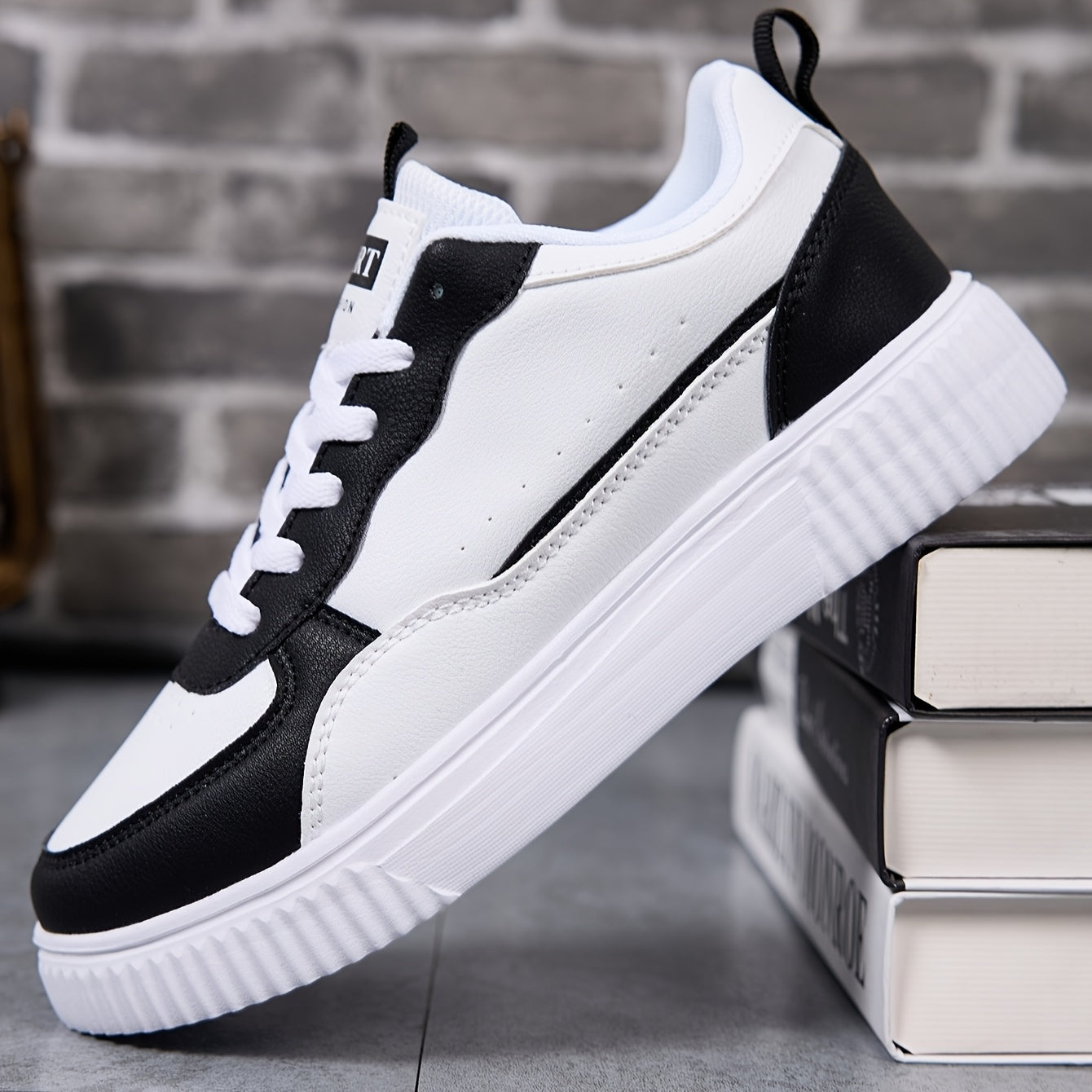 Women's Casual Canvas Sneakers Low Top Lace-Up Shoes for Daily Wear