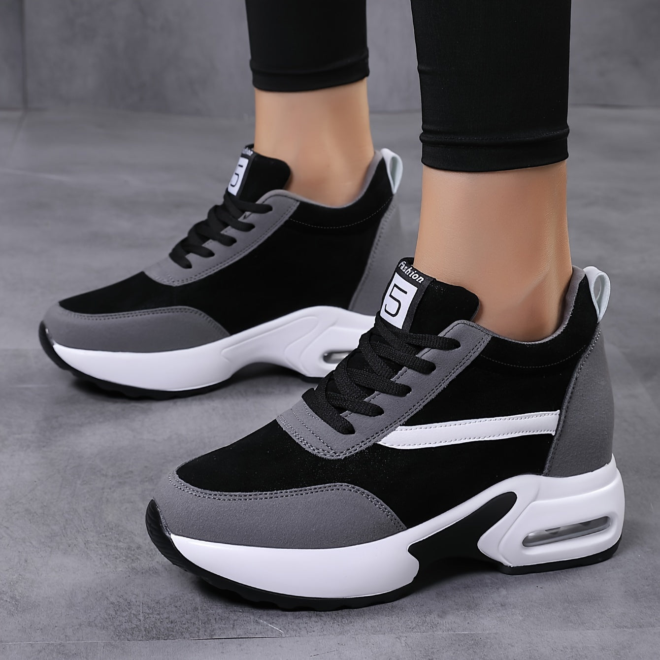 Women's Casual Thick Sole Sneakers Lightweight Air Cushion Low Top Lace-Up Shoes