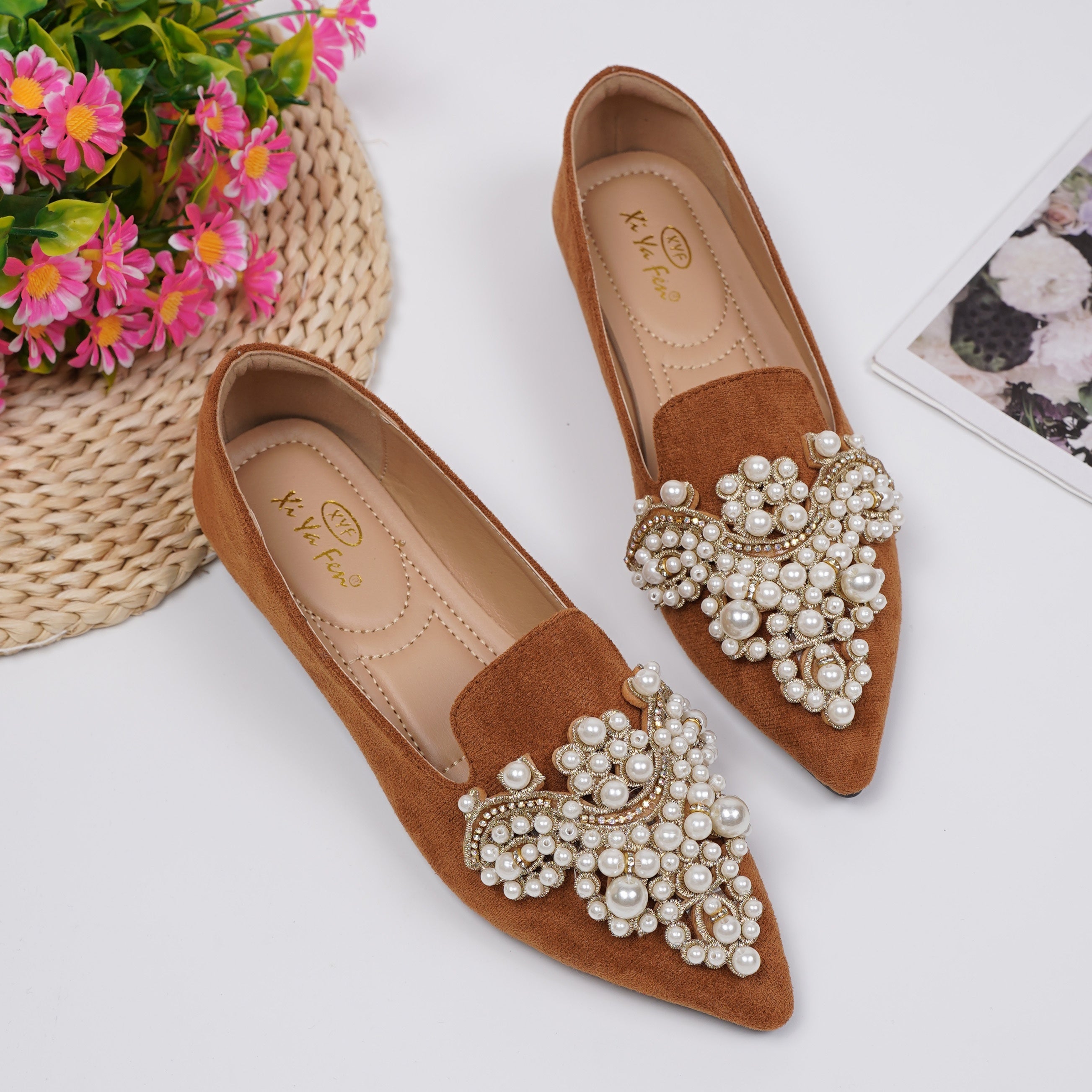 Women's Flat Shoes Faux Pearl Pointed Toe Slip-On Lightweight All-Season