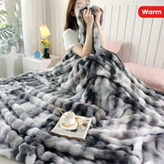 Fleece Blanket for Bed Couch Outdoor All-Season Soft Warm Lightweight