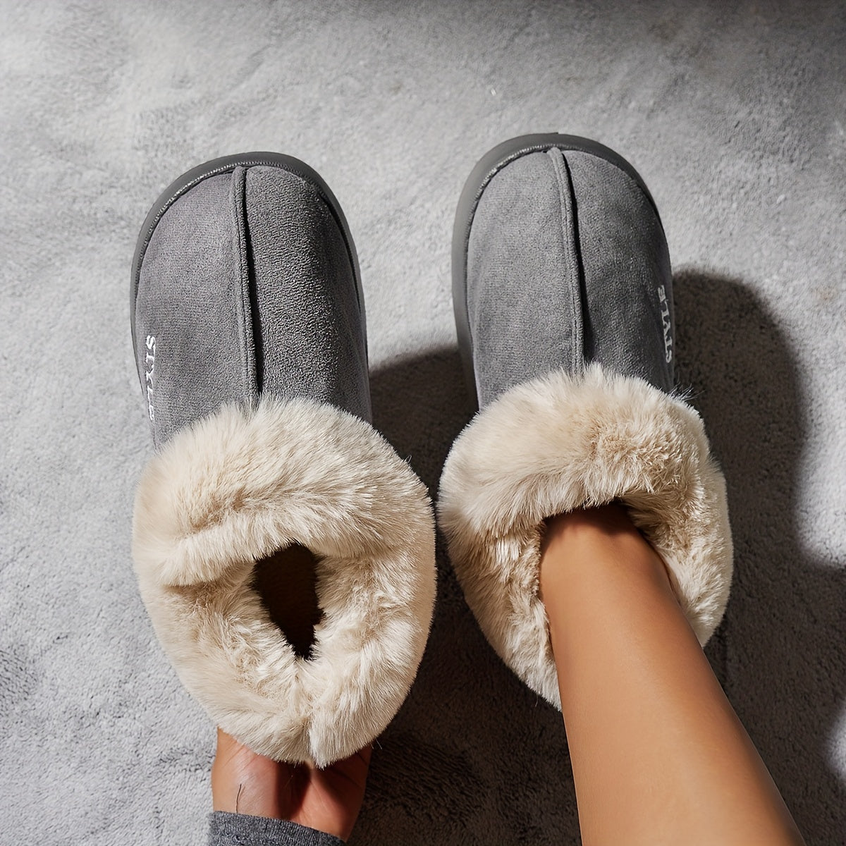 Women's Winter Velvet Fluffy Warm Indoor Non-slip Slippers