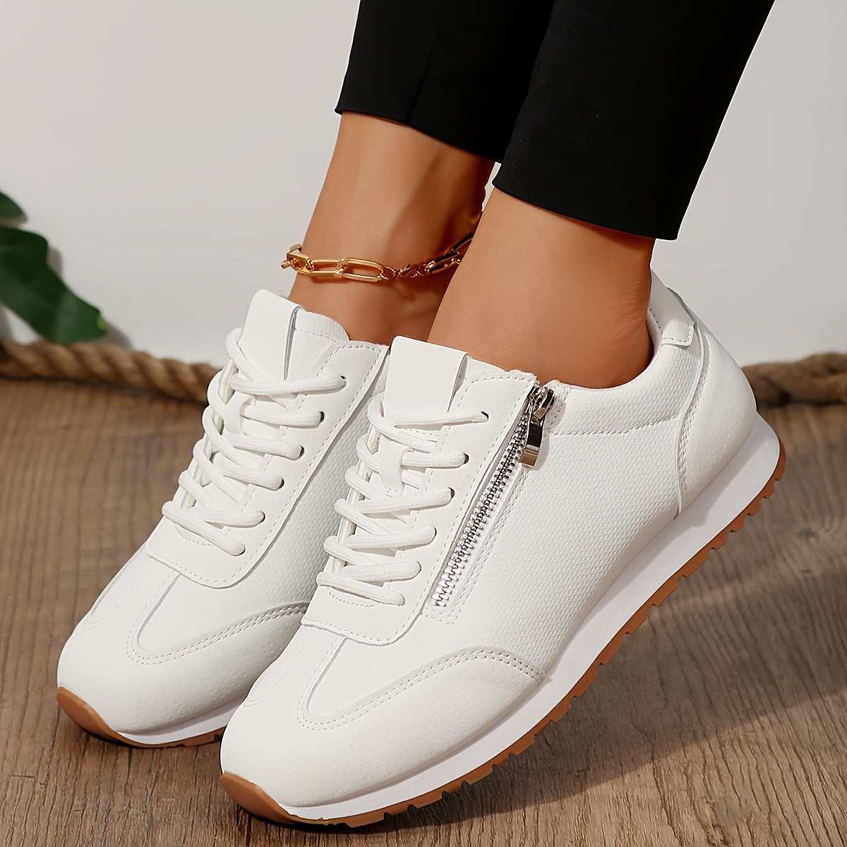 Women's White Lace-Up Casual Lightweight Breathable Sports Shoes