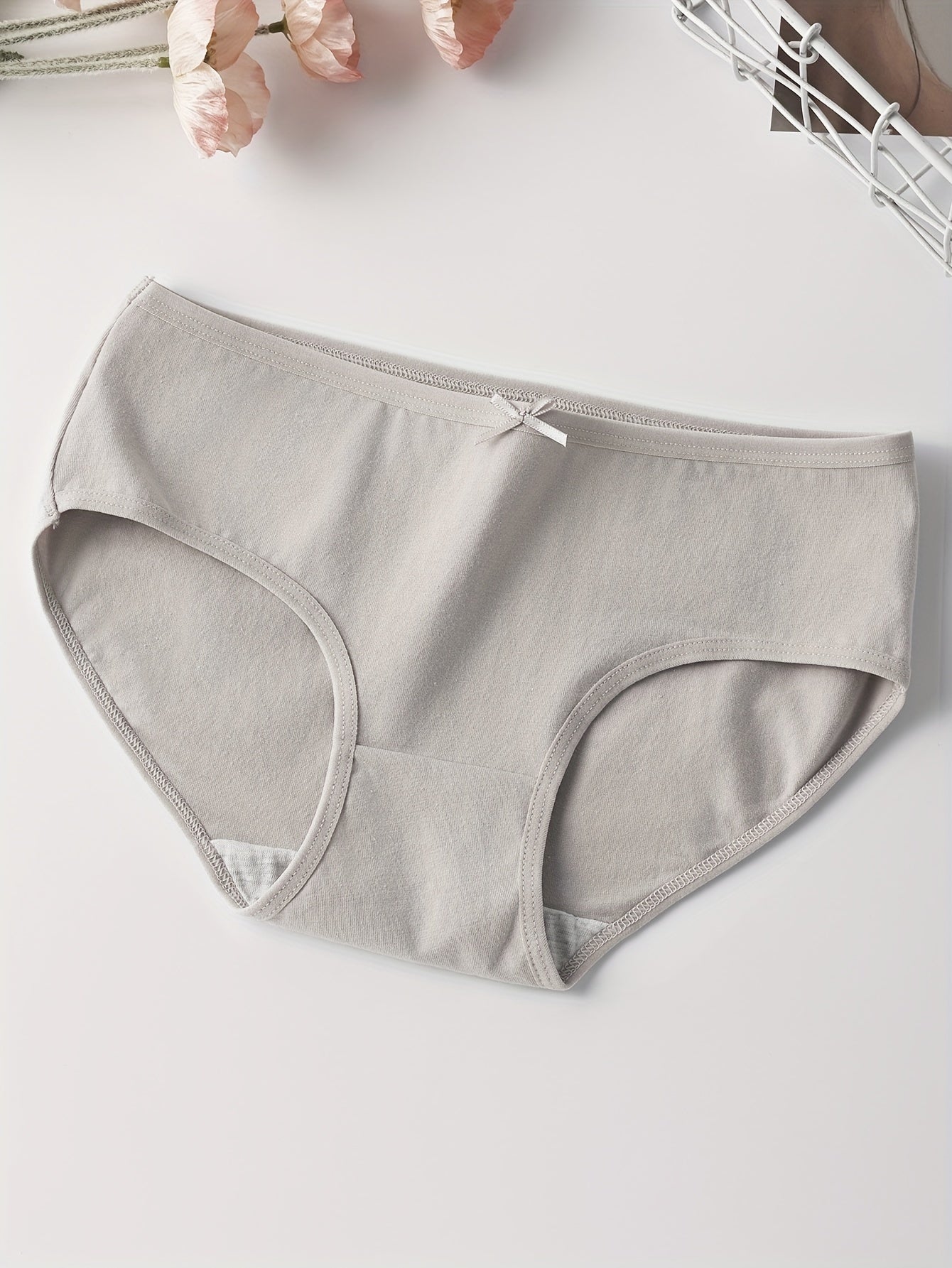 Women's Cotton Low Rise Briefs 4-Pack with Bow Detail Breathable and Stretchy