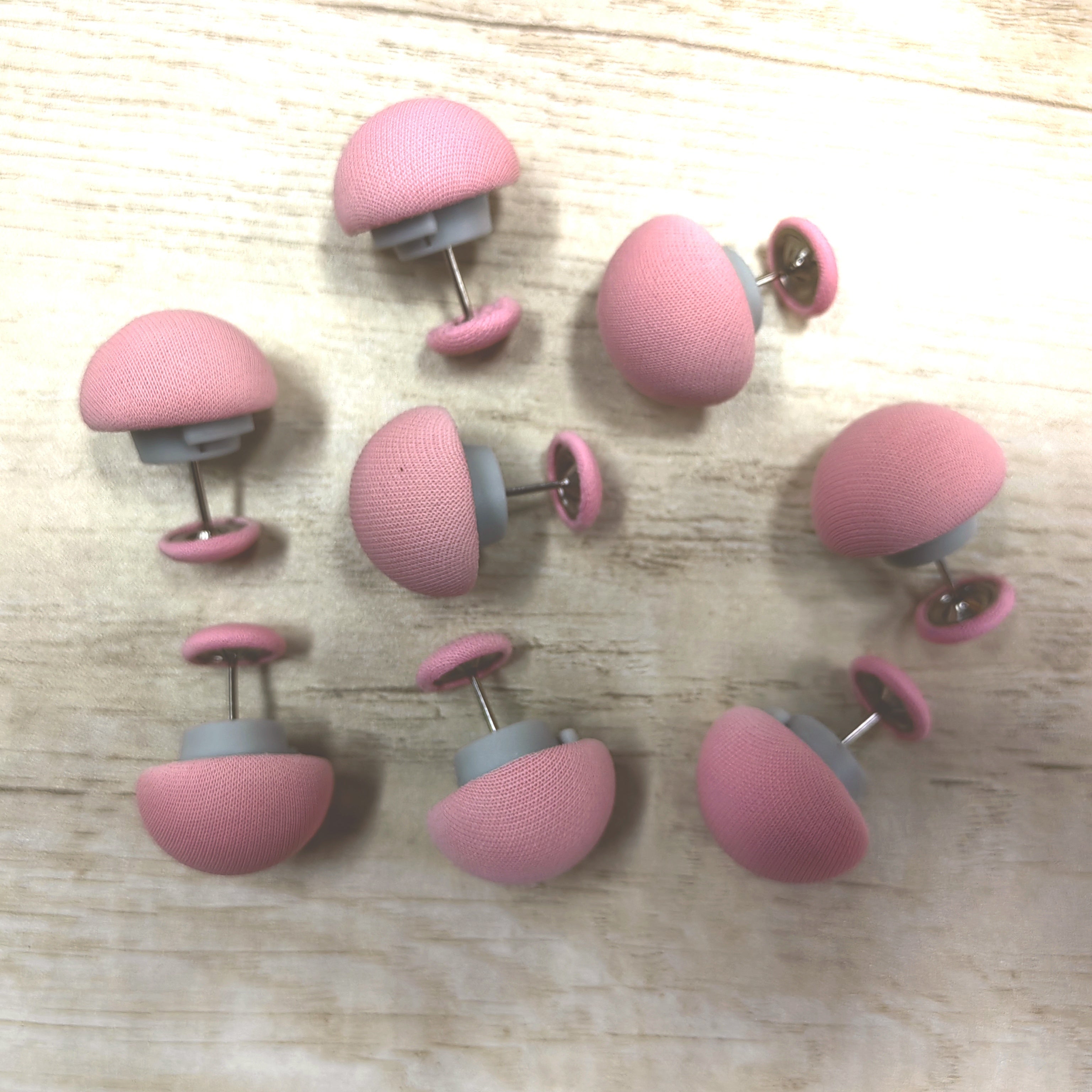 8 Pieces Bed Sheet Clips Non-Slip Mushroom Design Duvet Cover Holders for Bedding Accessories