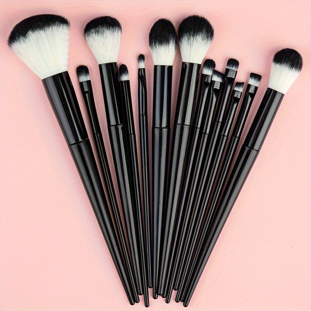 Synthetic Makeup Brush Set for Beginners and Professionals with Travel Case