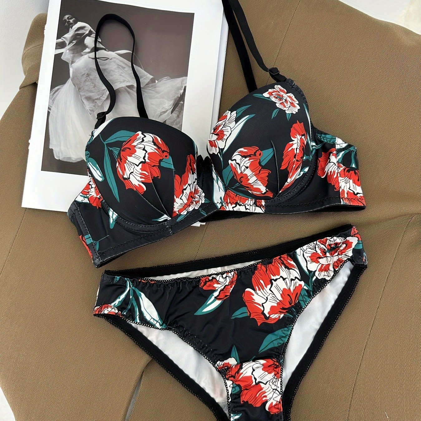 Women's Floral Lingerie Set with Steel Underwire and Breast Enhancement