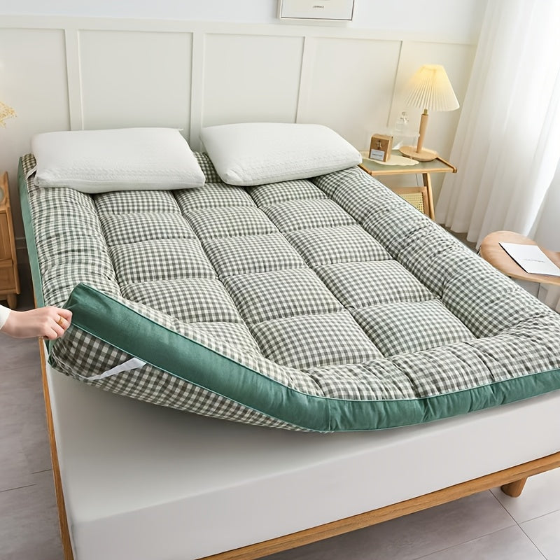 Extra Thick Breathable Quilted Mattress Topper with Elastic Straps All-Season Comfort