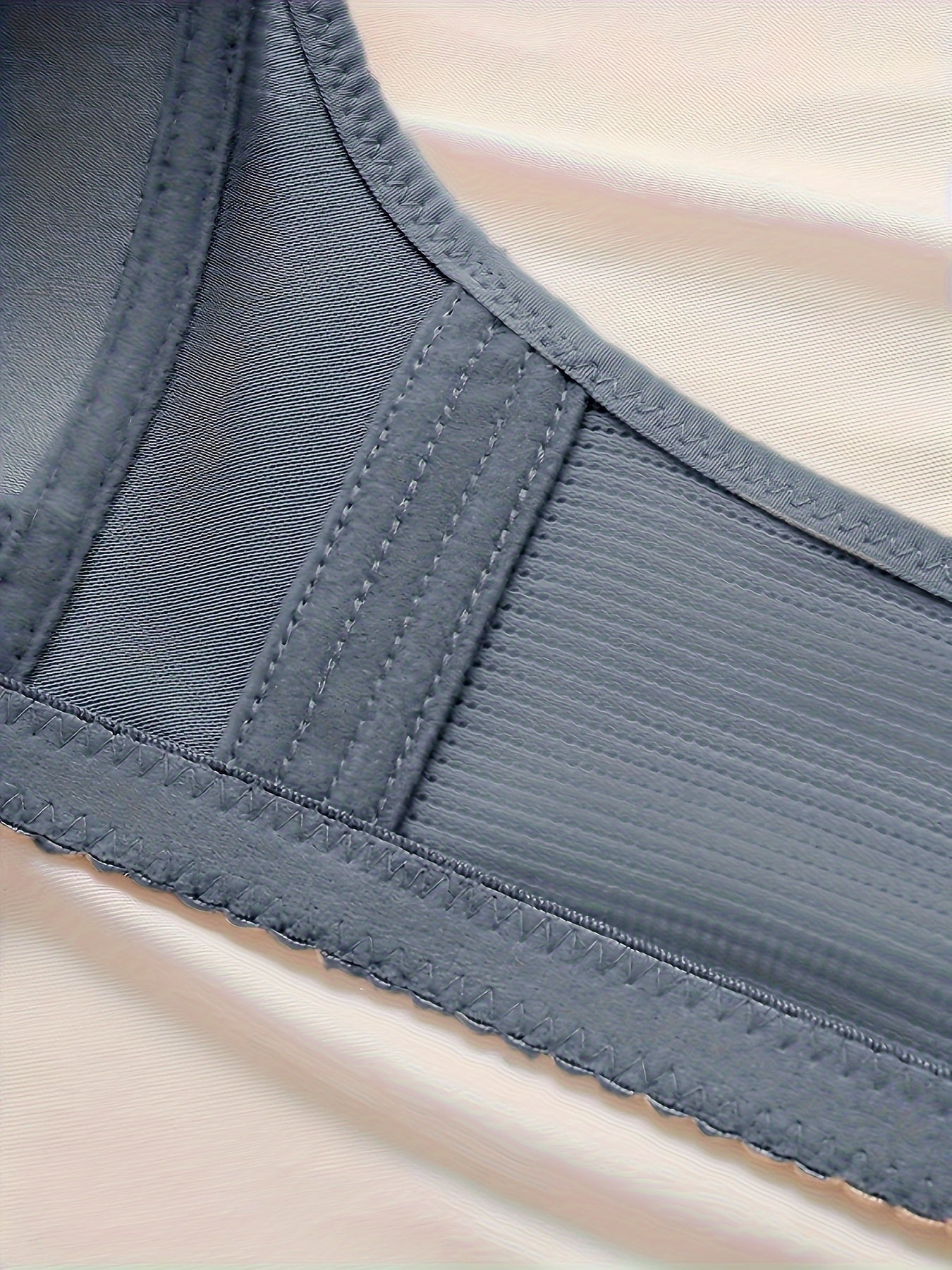 Women's Seamless Wireless Bralette Breathable Polyester Knit Solid Color All-Season Support