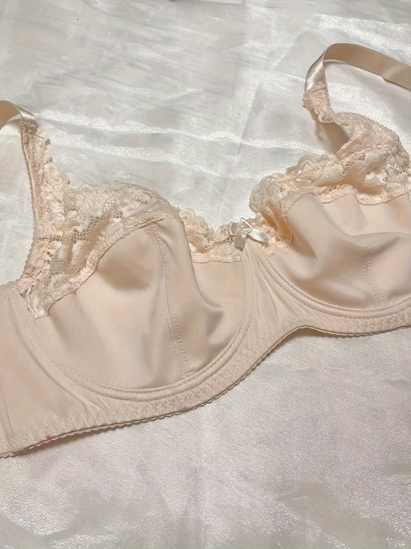 Plus Size Women's Lace Underwire Bra with Wide Straps Non Padded Floral Style