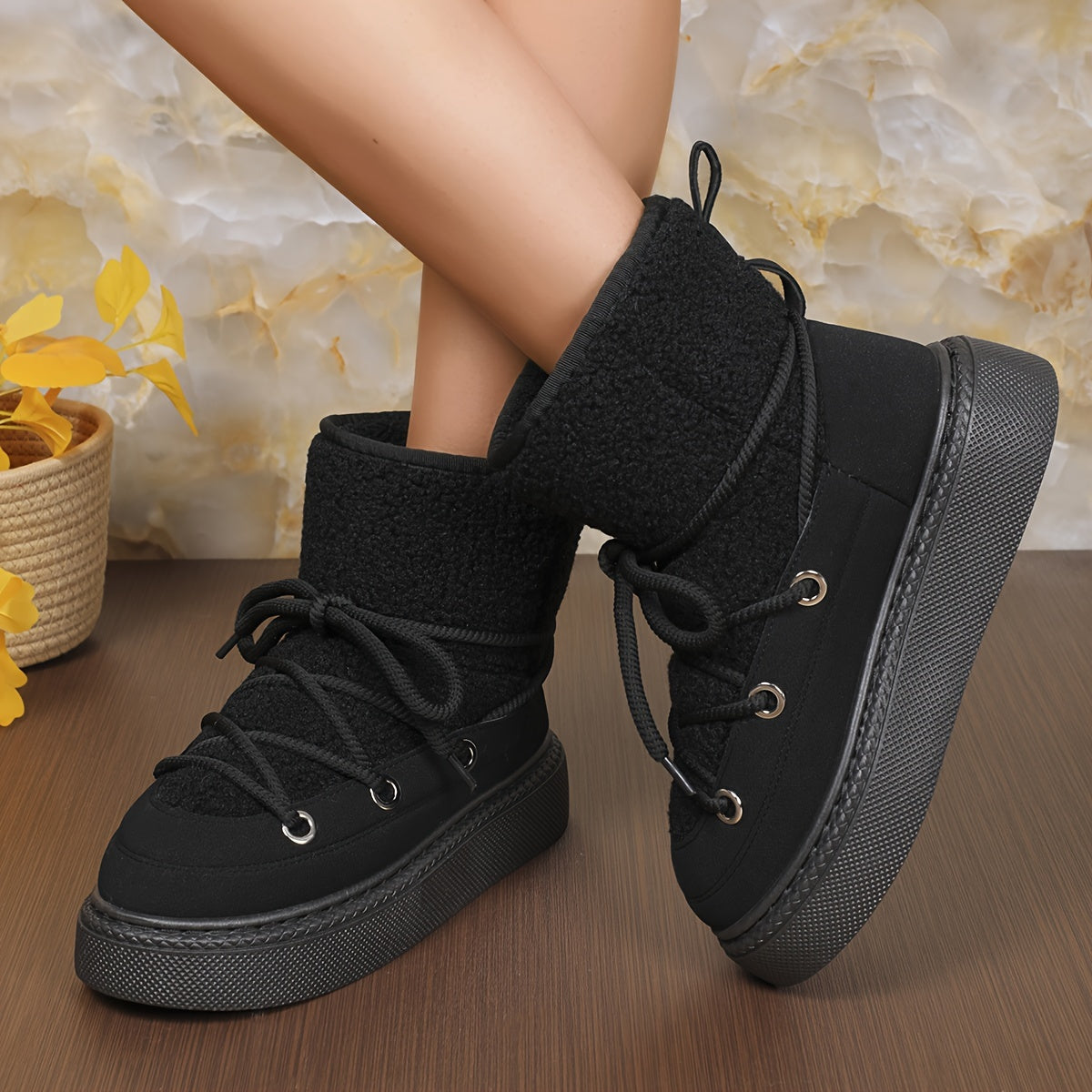 Women's Solid Color Faux Fur Lined Winter Ankle Boots with Platform Heel