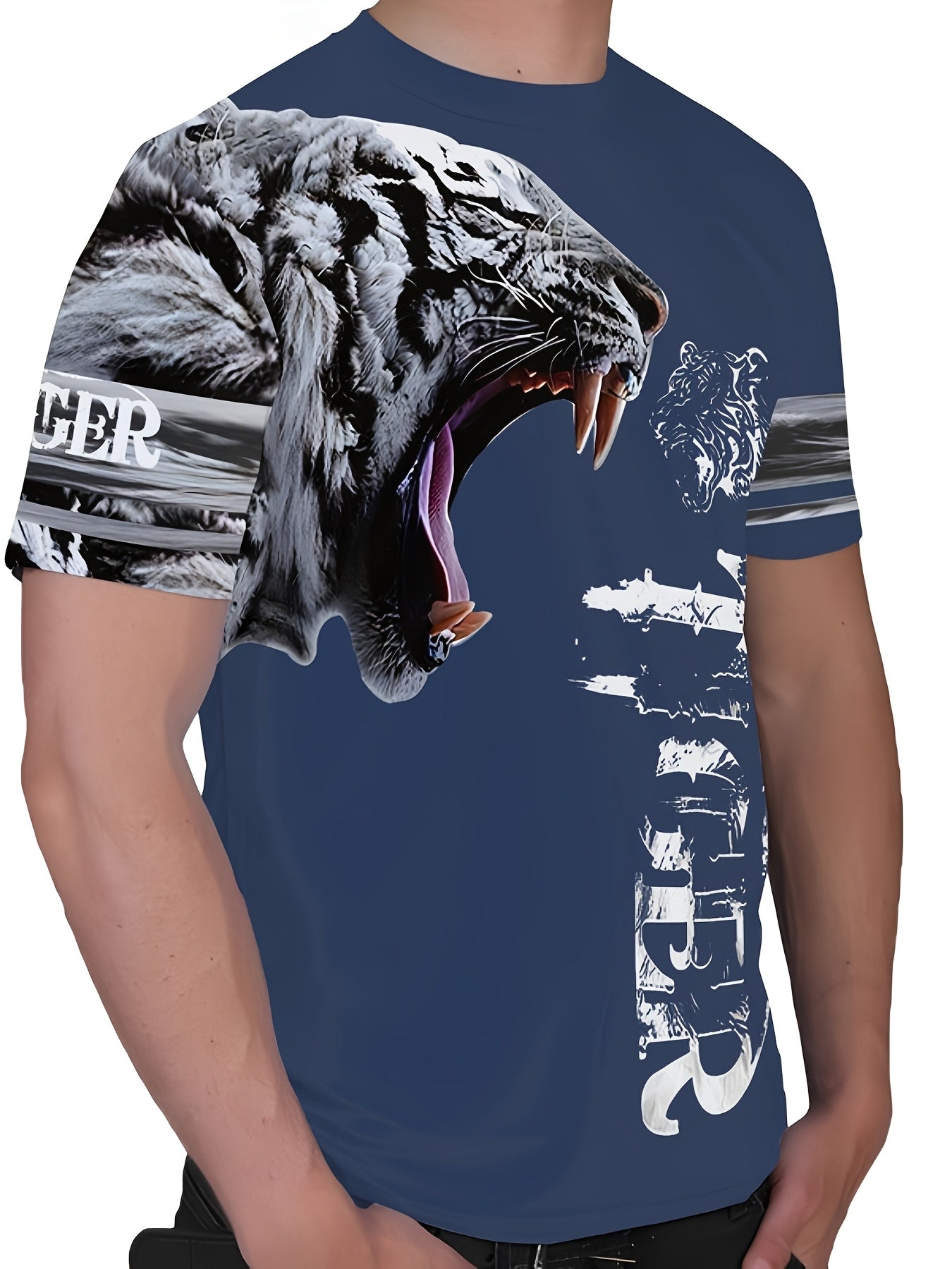 Erkaklar uchun tasodifiy yengsiz futbolka.