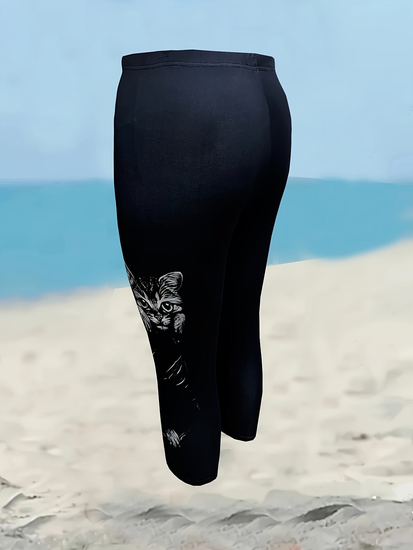 Women Plus Size Cat Print Capri Pants Fitted Comfortable Stretchable