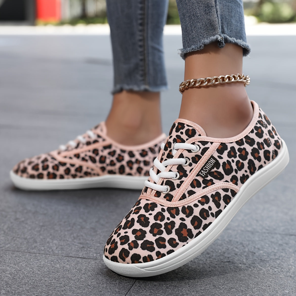 Women Wide-Toe Sneakers Breathable Fabric Casual Walking Shoes