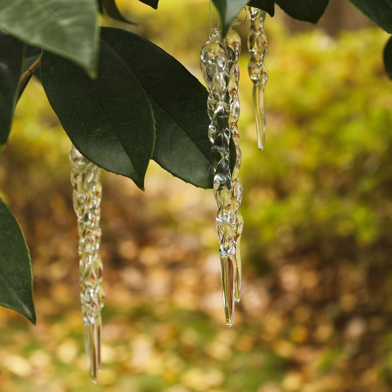 25 Искрящихся акриловых сосулек - Идеально для любого праздника