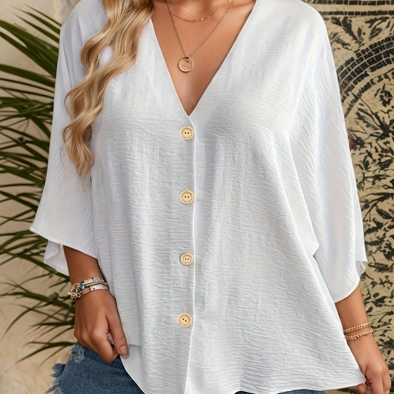 Women's Plus-Size V-Neck Long Sleeve Casual T-Shirt Solid Color Top