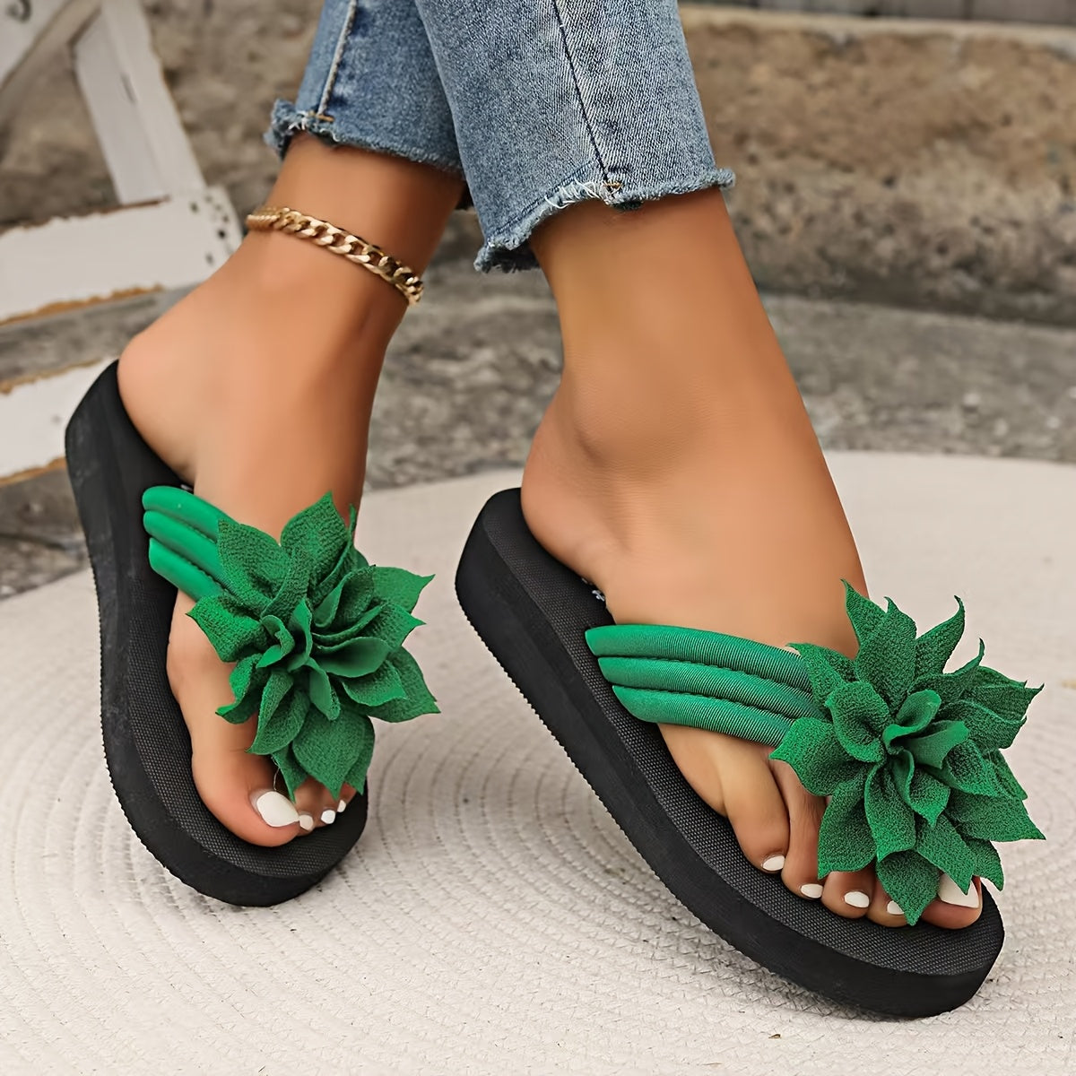 Women's Bohemian Flip Flops Rubber Sandals Pool Beach Casual