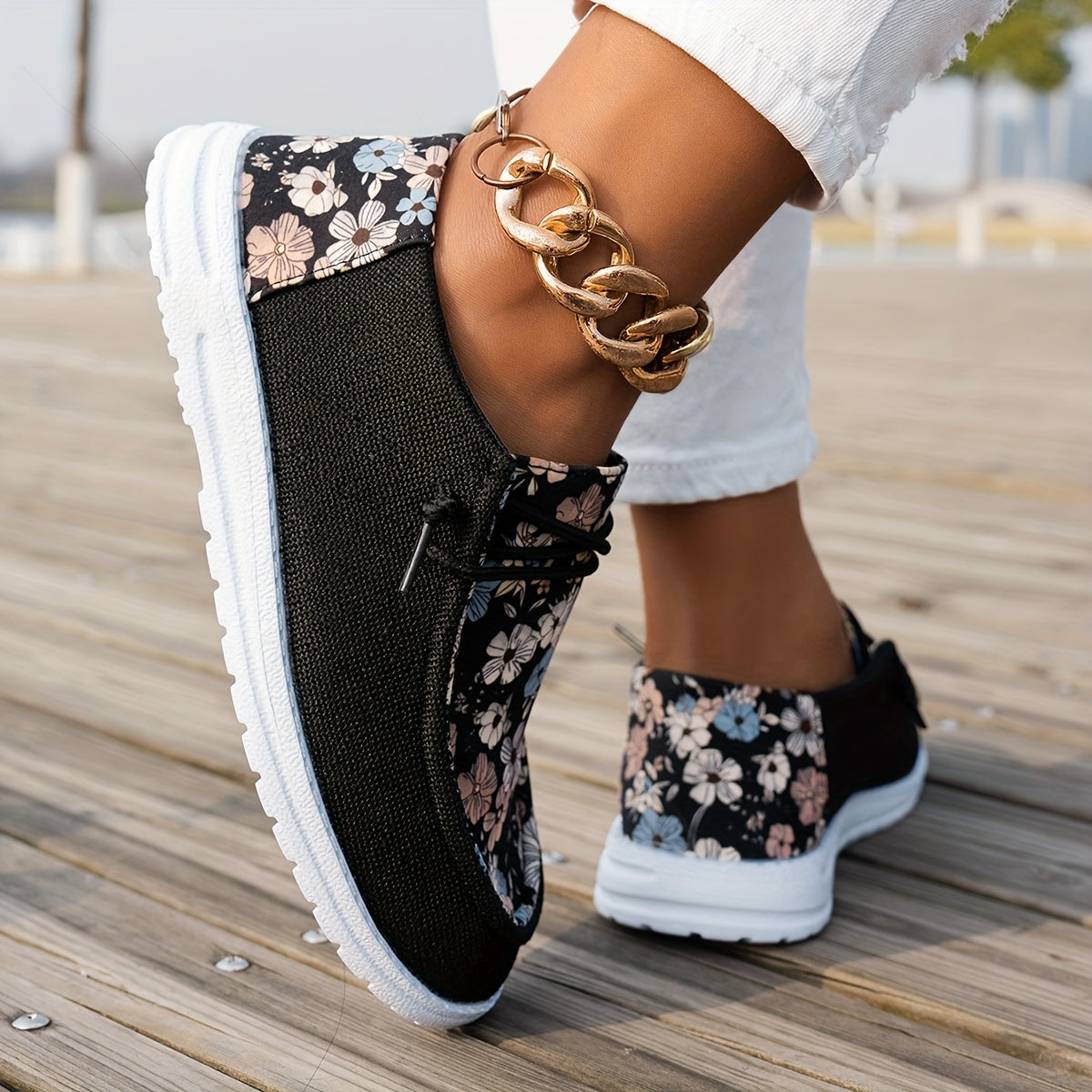 Women's Loafers Casual All-Season Slip-On Flats with Elastic Laces