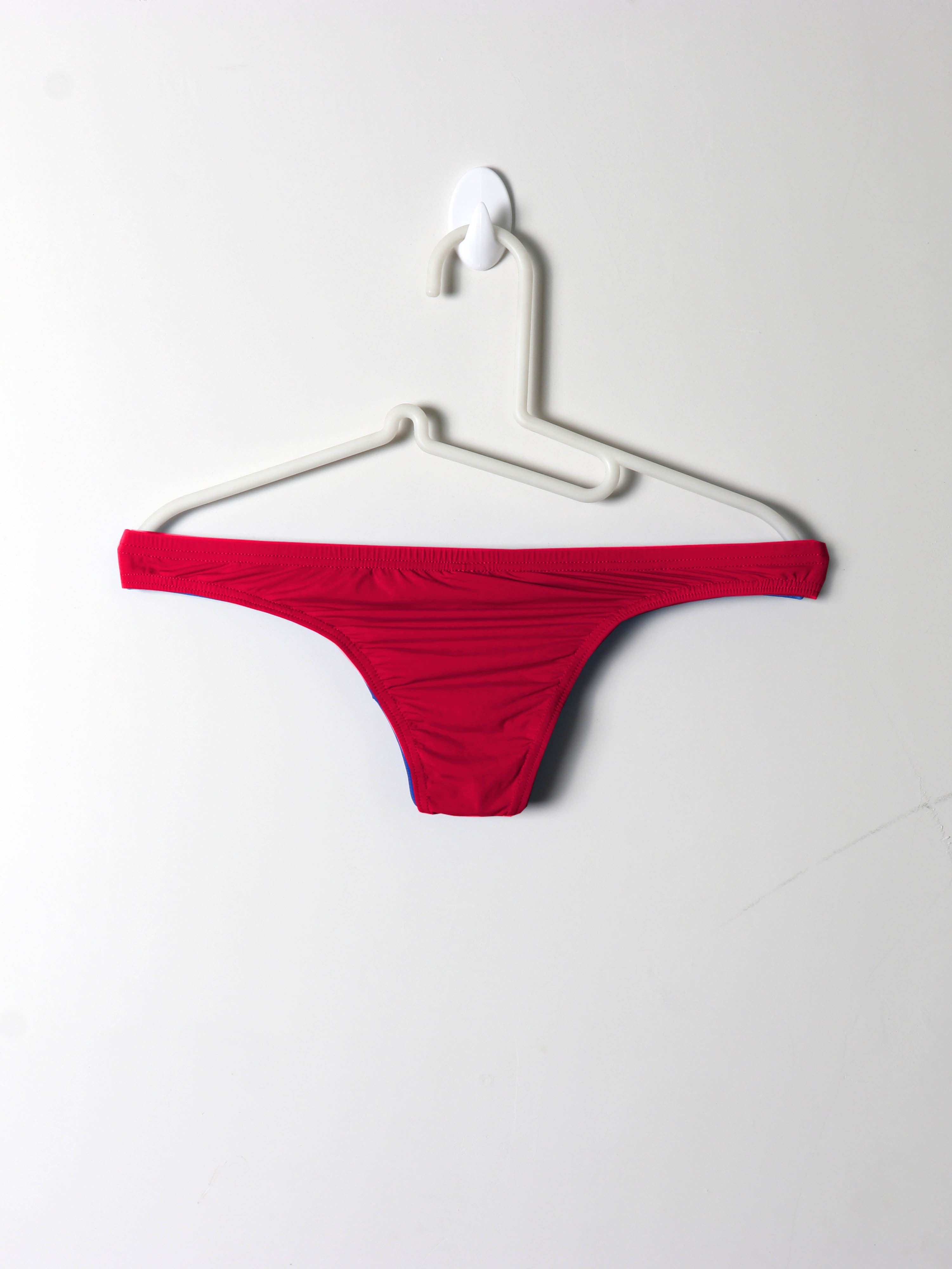 Yoshlar uchun U-shaklidagi cho'ntikli pastki ko'tarilgan, havo o'tkazuvchi uchburchak ichki kiyim.