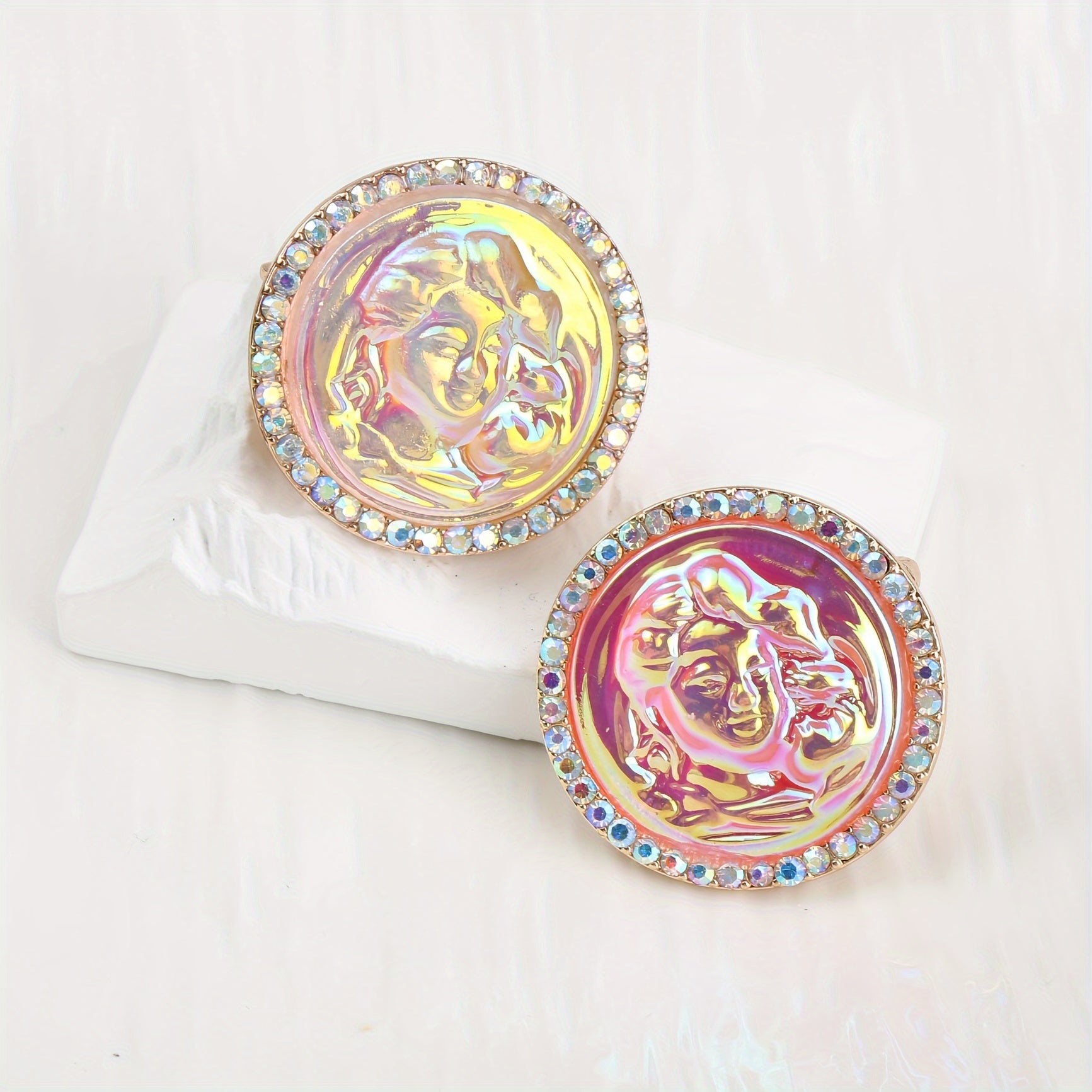 Vintage Pink Rhinestone Brooch for Women's Fashion Decorative Pin Jewelry