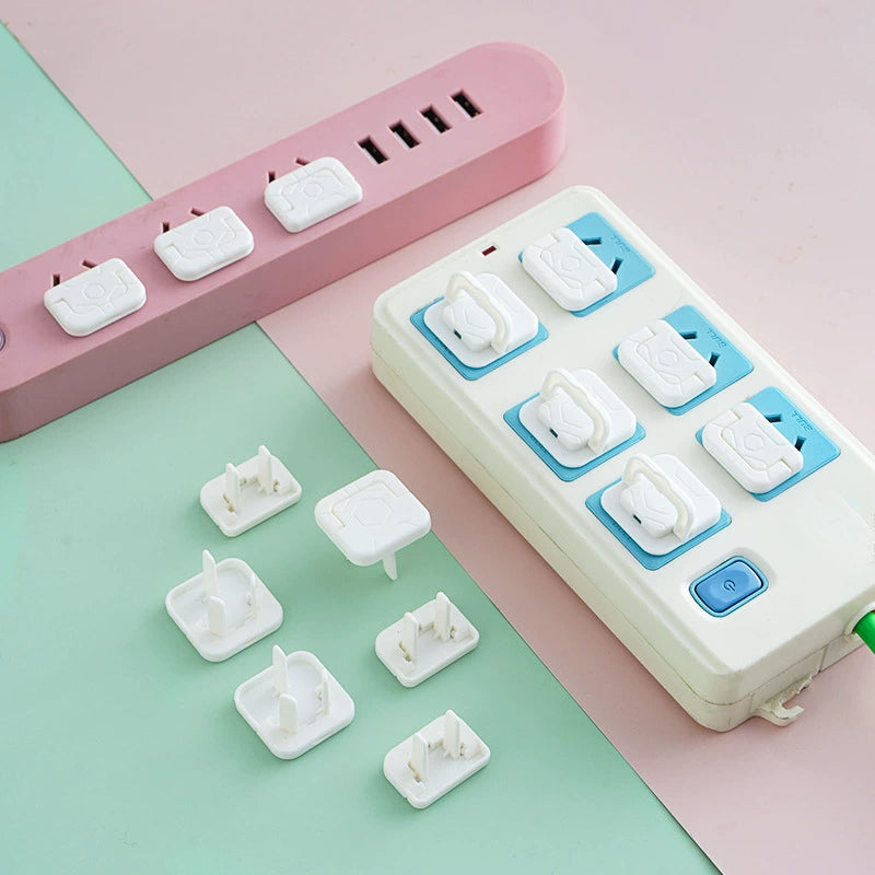 10 Pieces Plastic Safety Outlet Covers for US Standard Plugs Childproof Shock Prevention