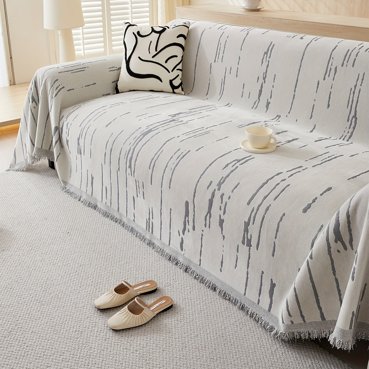 Чехол для дивана из шенилла с кисточками – Реверсивный, дружелюбный к животным, нескользящий, толстый защитный чехол для всех сезонов. Идеально подходит для декора гостиной, кухни и кафе.