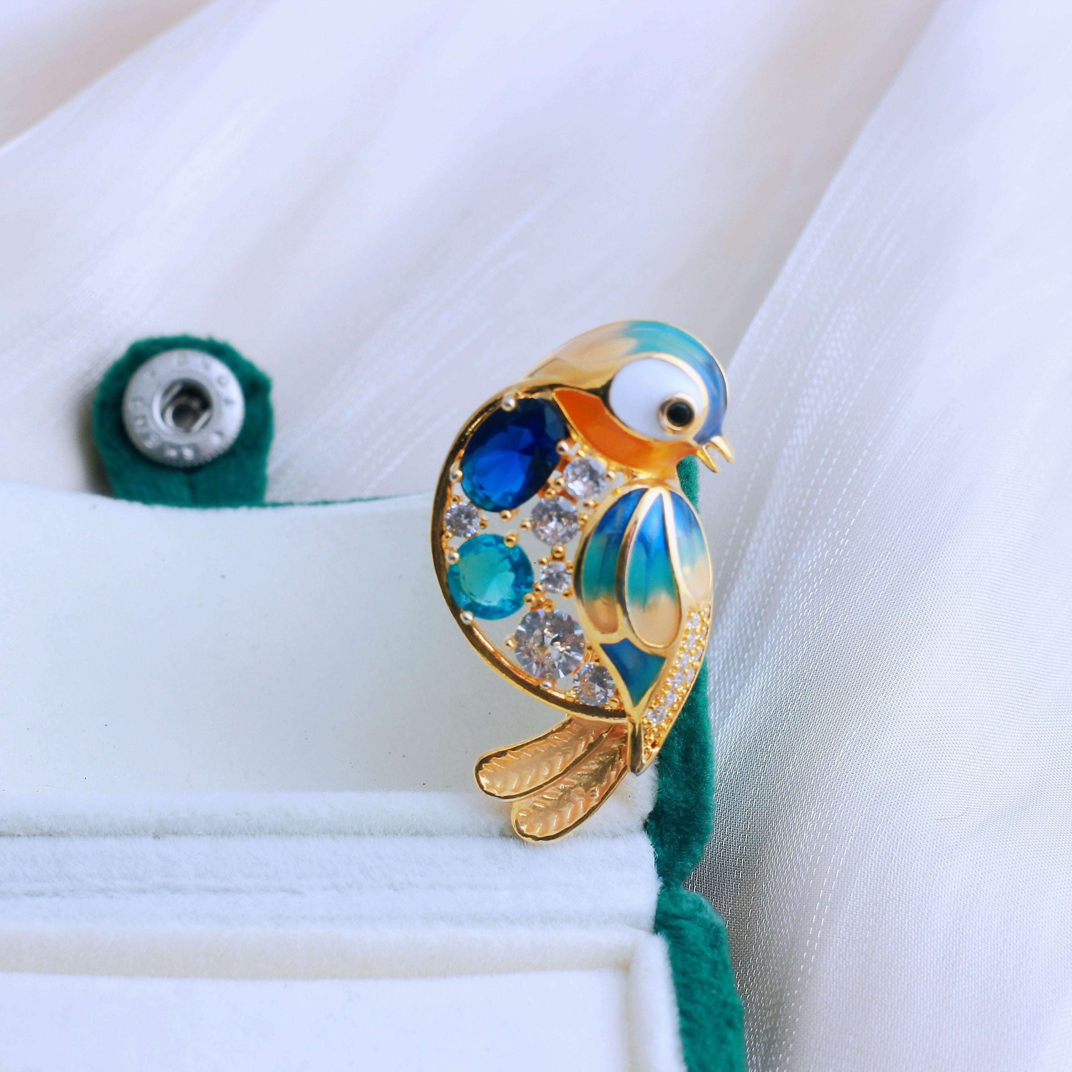 Zirconia Bird Brooch Pin for Women and Girls Cartoon Animal Jewelry for Scarves Jackets Dresses