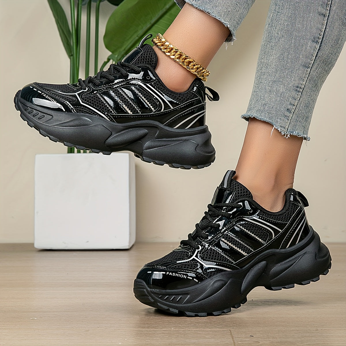 Women's Casual Sports Shoes Thick-Soled Sneakers with Fashionable Sole