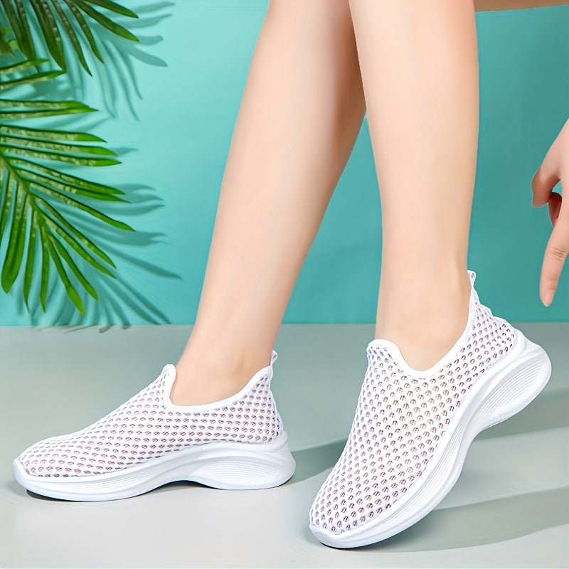 Women's Breathable Mesh Slip-On Sports Shoes for Work and Daily Use