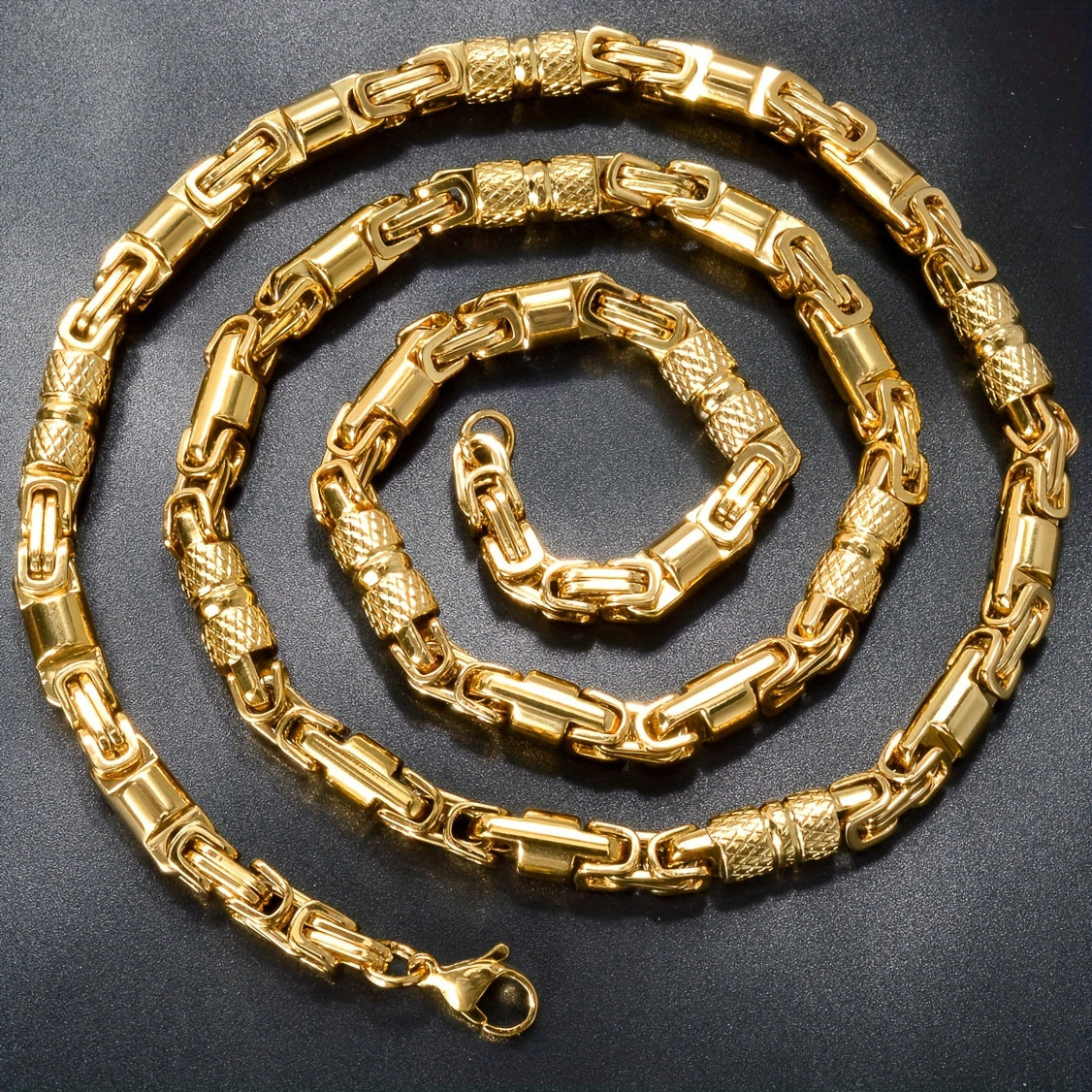 Ushbu noyob geometrik uzun marjon ayollar modasining klassik qismidir, kundalik to'plamlar va partiya sovg'alari uchun mukammal. Bu hip hop punk marjon erkaklar va ayollar uchun mos bo'lib, albatta, e'tiborni tortadi.