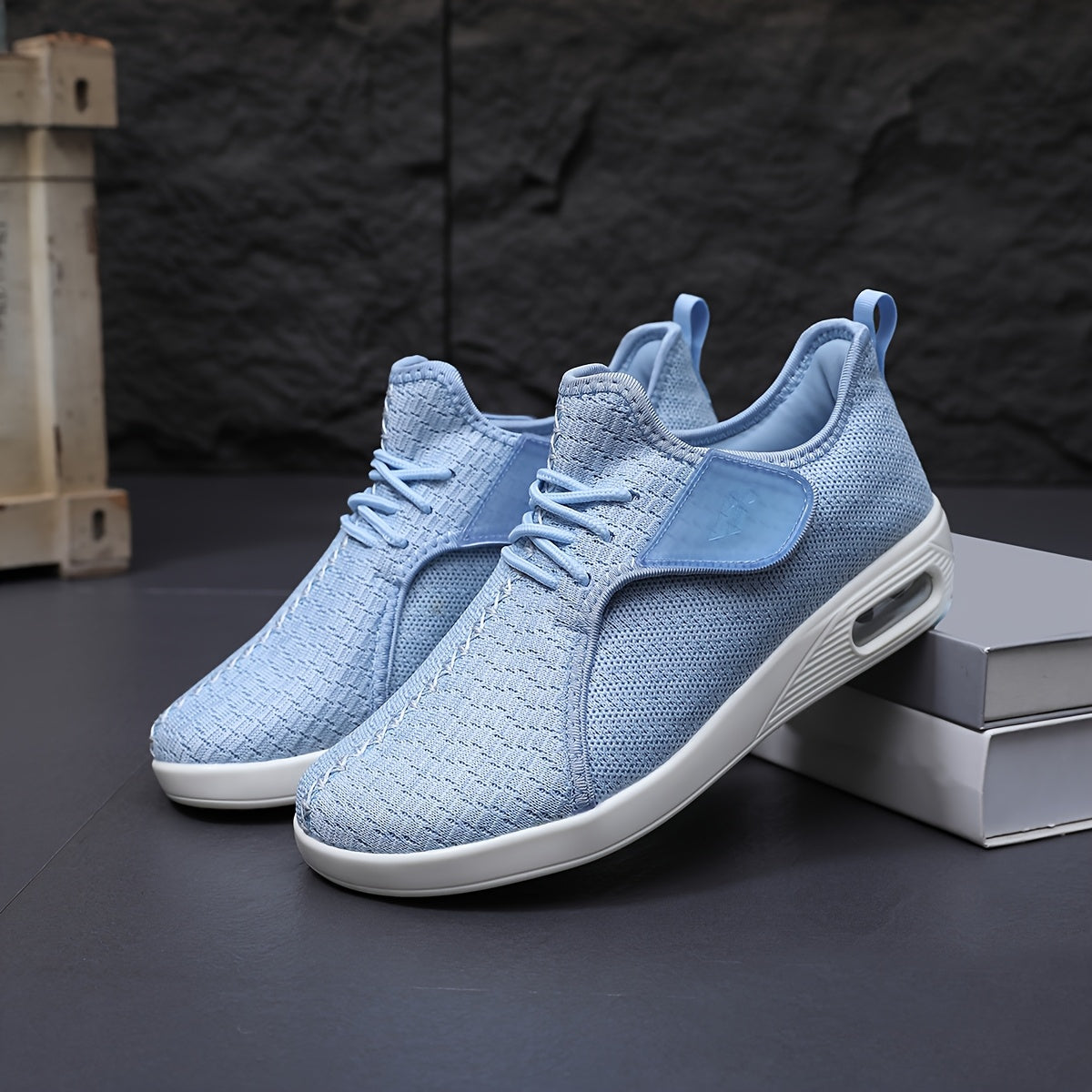 Women's All-Season Breathable Sneakers with Cushioned Insole and Arch Support