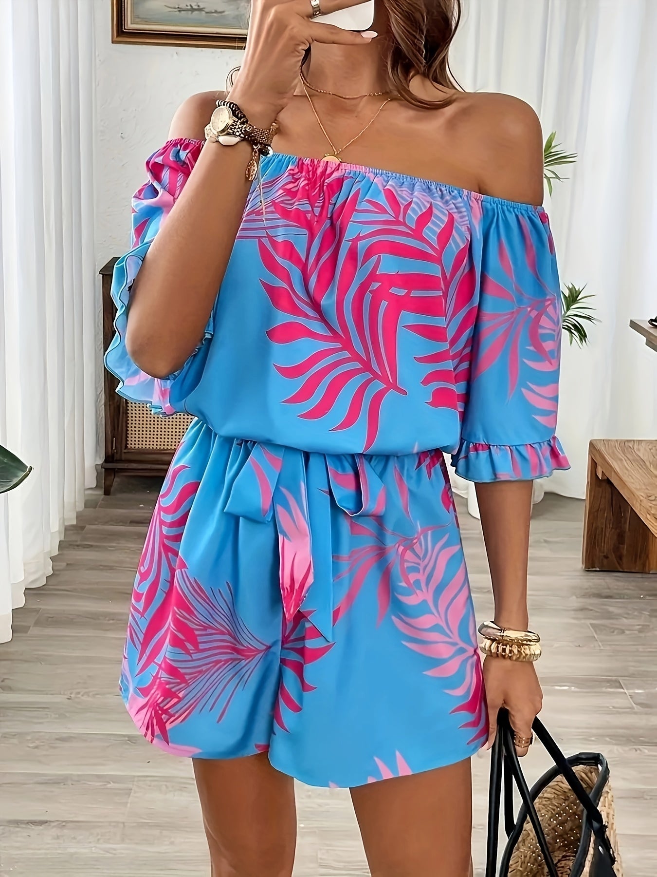 Mono de mujer de talla grande con estampado floral tropical y hombros descubiertos para verano, vacaciones y playa