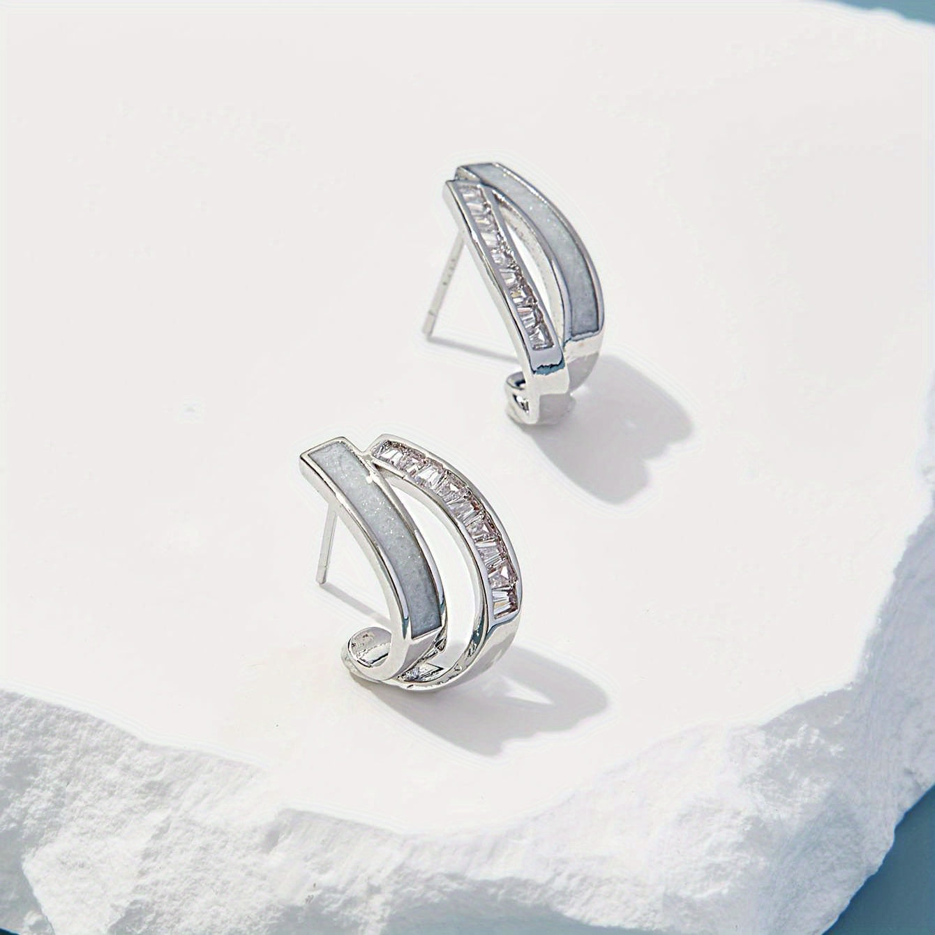 Ayollar uchun ikki qatlamli C-shaklidagi stud uzuklar, 18K oltin qoplangan kumush, zirkoniy