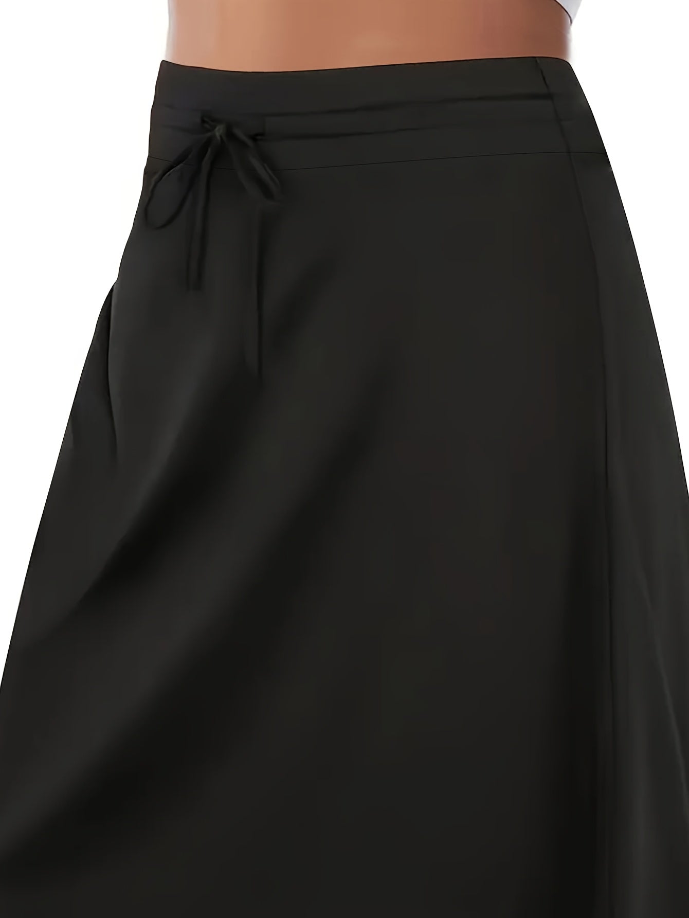 Women’s Plus Size Stretchy High-Waisted Flared Skirt with Pockets