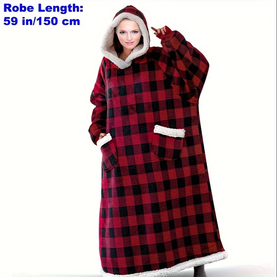 Ko‘k rangli kiyiladigan plash va oq junli chetki qoplama bilan, erkaklar va ayollar uchun uzoq, yumshoq ro‘ba