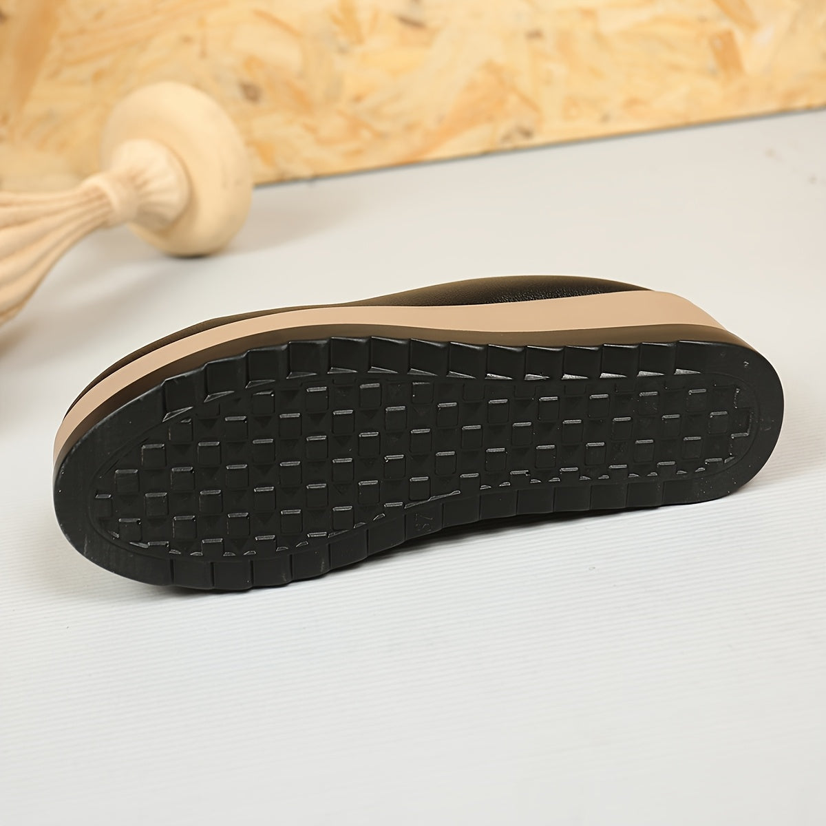 Women's Slip-On Platform Shoes with Cushioned Sole Black Beige Chunky