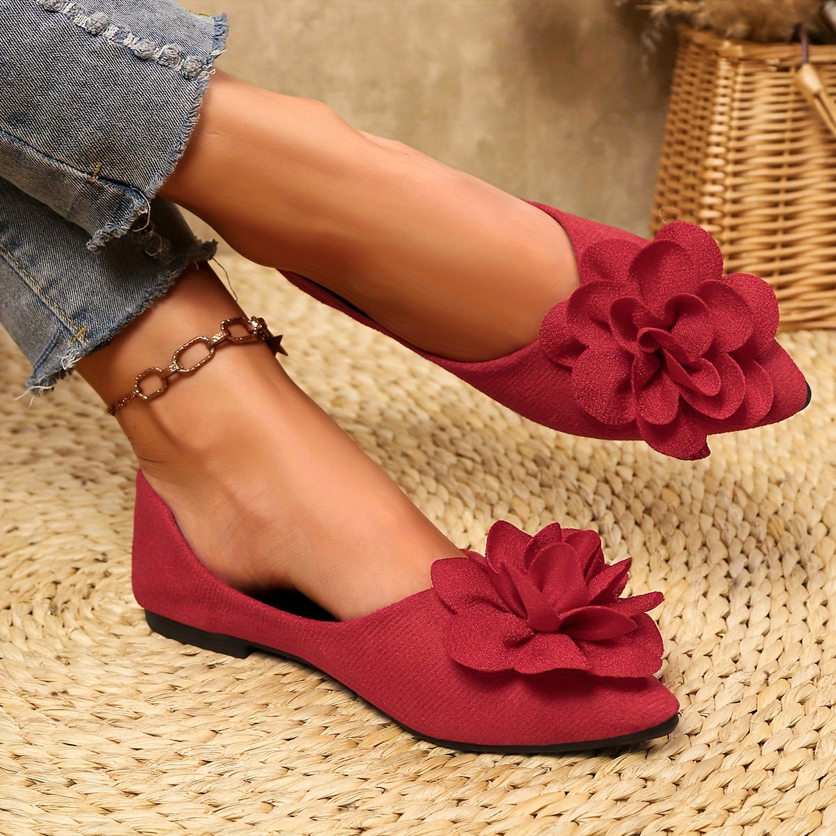 Women's Red Floral Pointed Toe Flat Shoes Spring Casual Comfort
