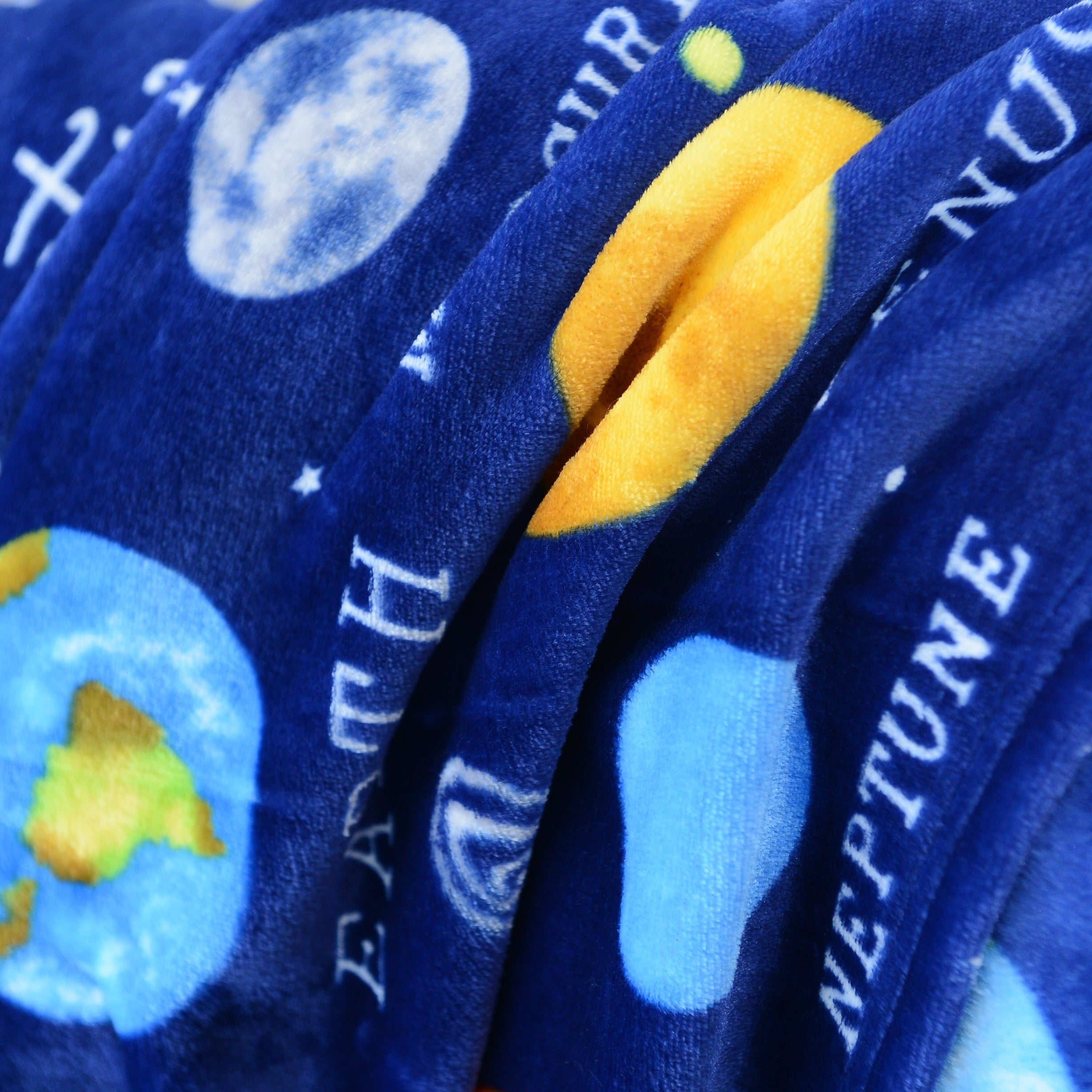Cozy Reversible Astronaut Flannel Throw Blanket for Couch Bed Travel Galaxy Theme